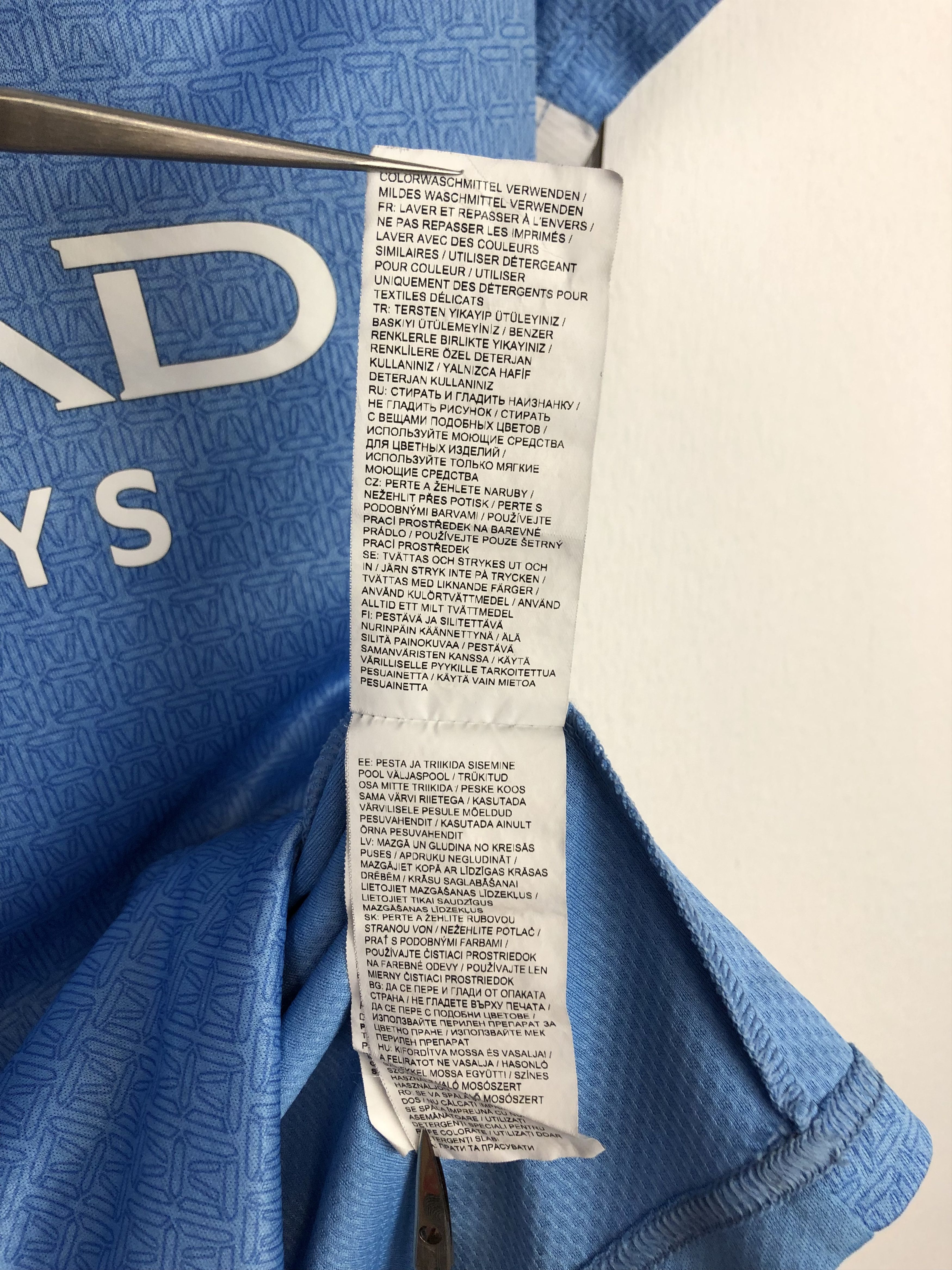 Puma Manchester City football shirt 2021 Soccer Jacket Tee Hype Size US S / EU 44-46 / 1 - 10 Thumbnail