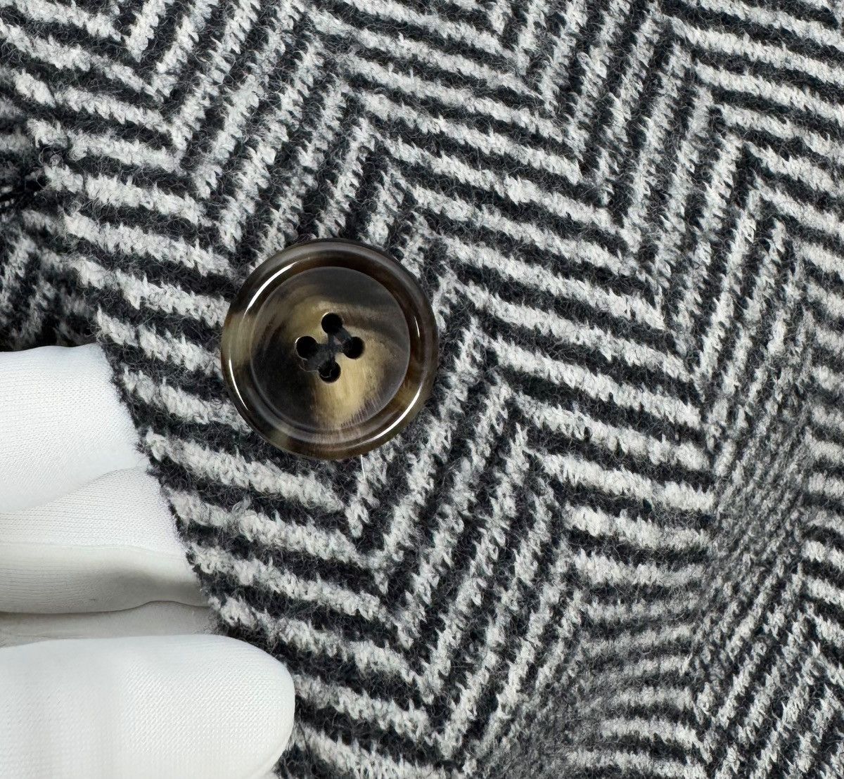 Weekend Max Mara Weekend Max Mara Herringbone Wool Blazer Jacket size US10 Size L / US 10 / IT 46 - 11 Thumbnail