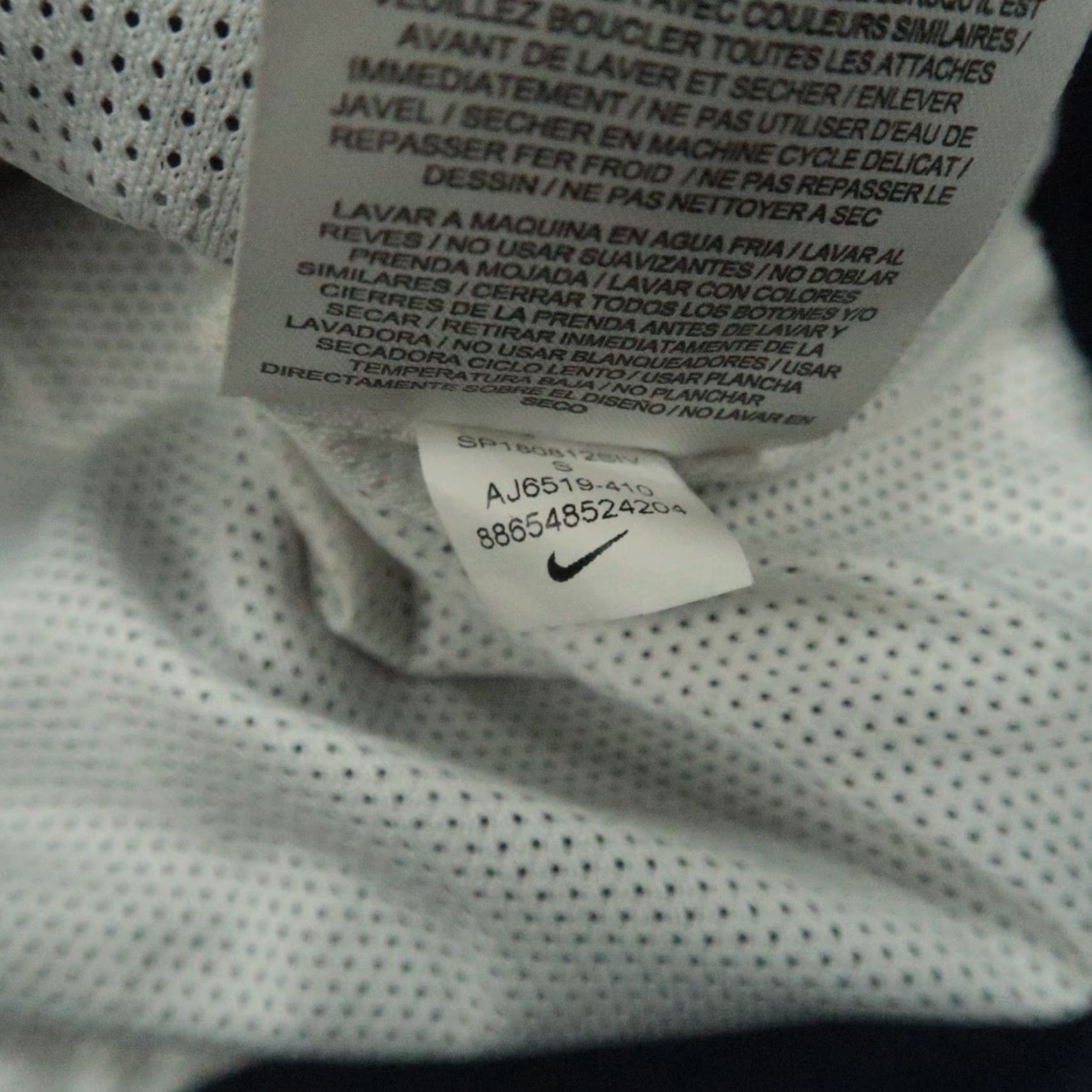 Nike Nike Jacket Mens Small Blue White Windrunner Windbreaker Zip Hooded Pockets Full Zip Regular Fit Sports Casual Size US S / EU 44-46 / 1 - 6 Thumbnail