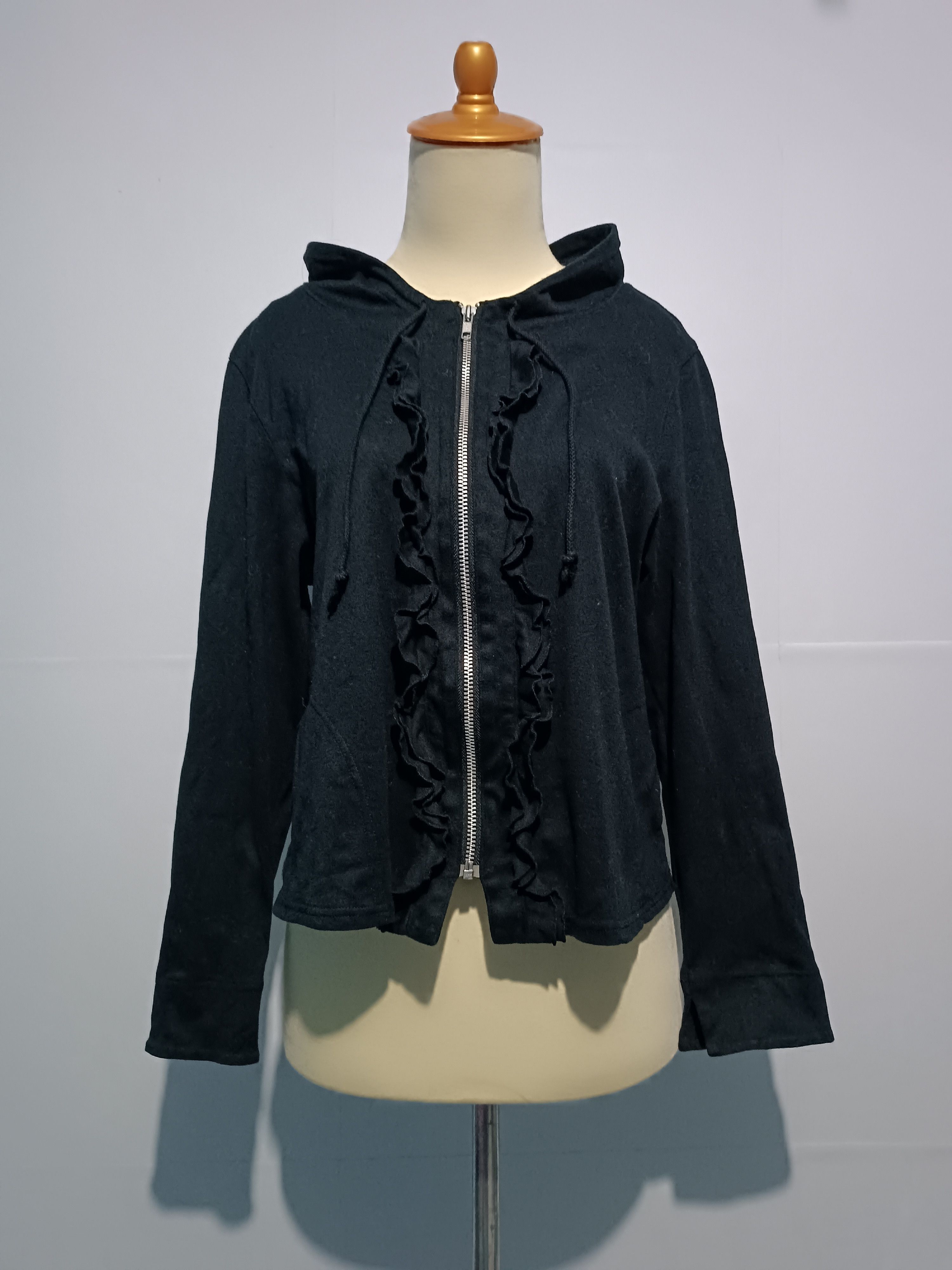 Japanese Brand × Vintage Vintage Y2K Ruffled Zip Up Hoodie Jacket Size M / US 6-8 / IT 42-44 - 1 Thumbnail