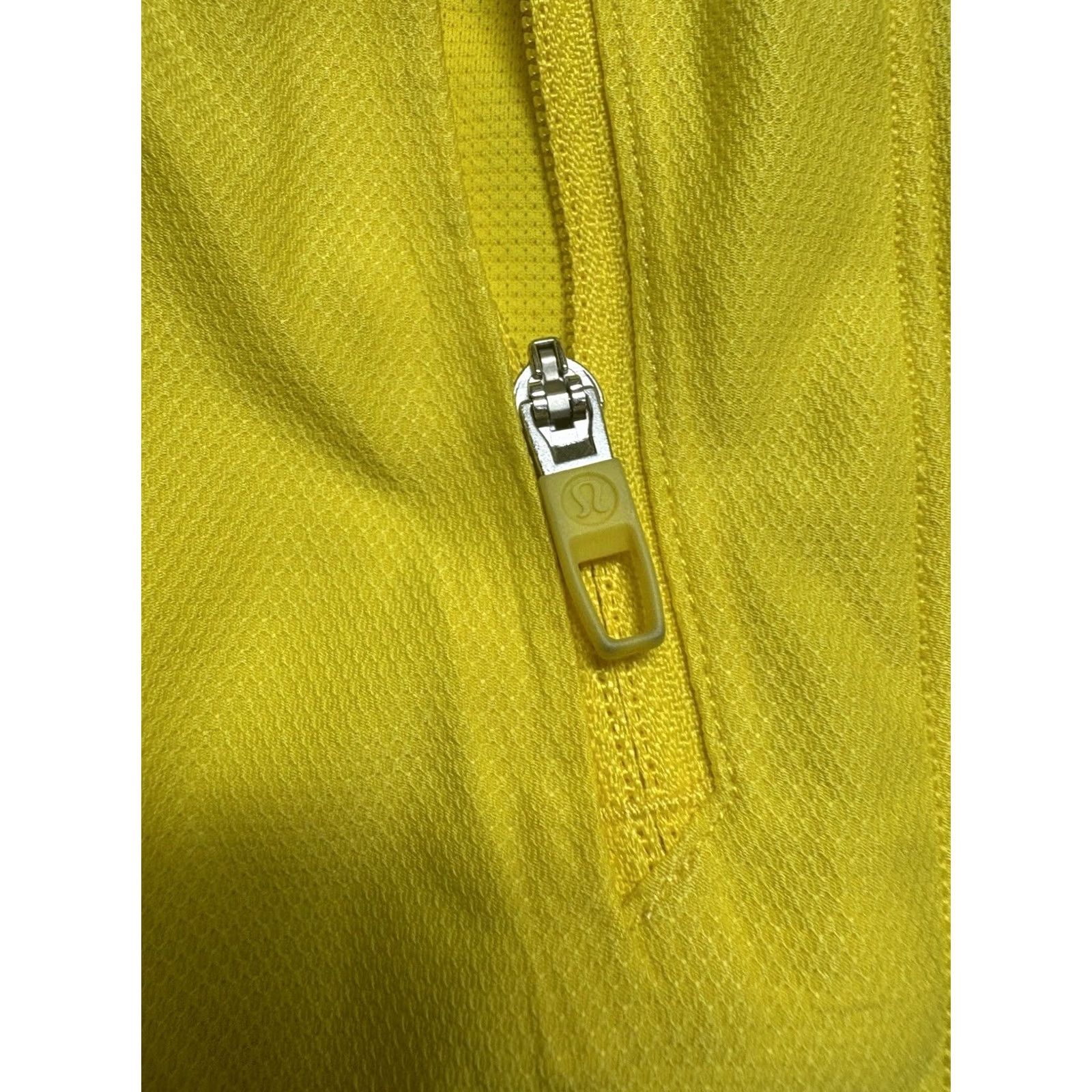 Lululemon Lululemon License to Train Shorts Mens XL Yellow LM7BBIS Running Gym Workout Size US 36 / EU 52 - 4 Thumbnail