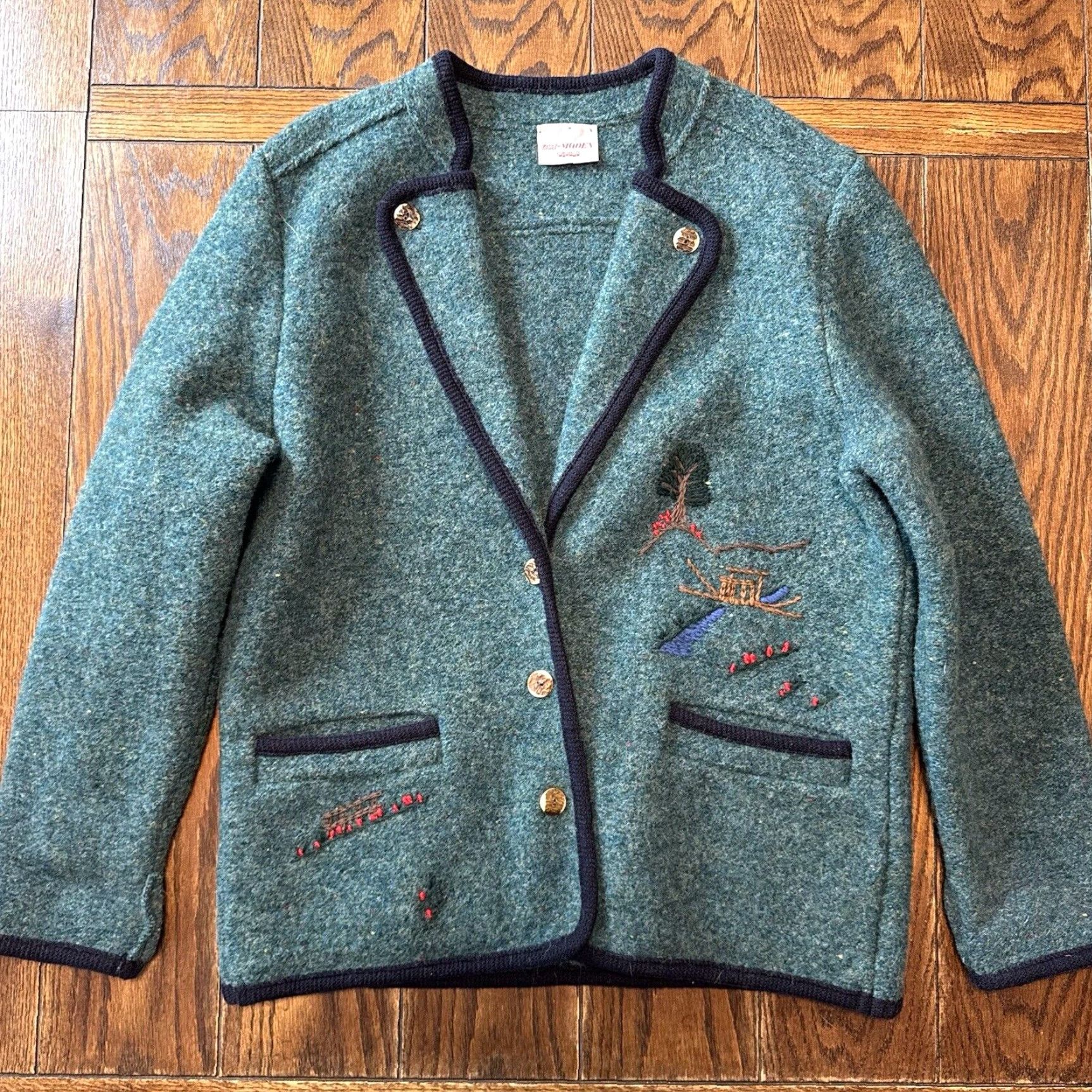 Vintage VINTAGE Tirol Wool Jacket Womens Size 40 Green Embroidered Pockets Tyrol Jacket Lady Green Pockets 28.5x23.5 Contemporary Retro Art Peasant Size L / US 10 / IT 46 - 2 Thumbnail