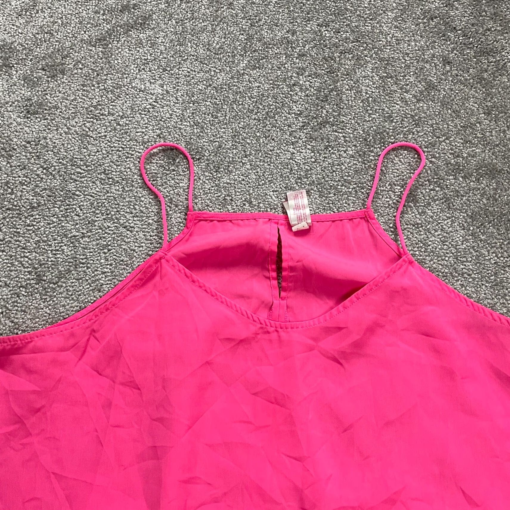 Vintage No Boundaries Camisole Tank Top Womens 2XL Pink Spaghetti V-Neck Sleeveless Casual Relaxed Modern Size XXL / US 16-18 / IT 52-54 - 4 Thumbnail