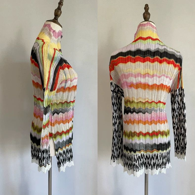 Issey Miyake Issey Miyake A long-sleeved cardigan with a green main lin Size M / US 6-8 / IT 42-44 - 2 Thumbnail