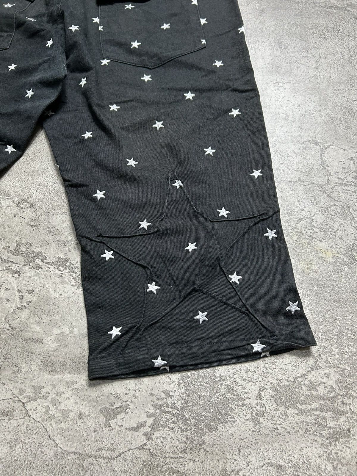 PPFM 2000s PPFM Star Motif Embordired Short Pants Size US 33 - 9 Thumbnail