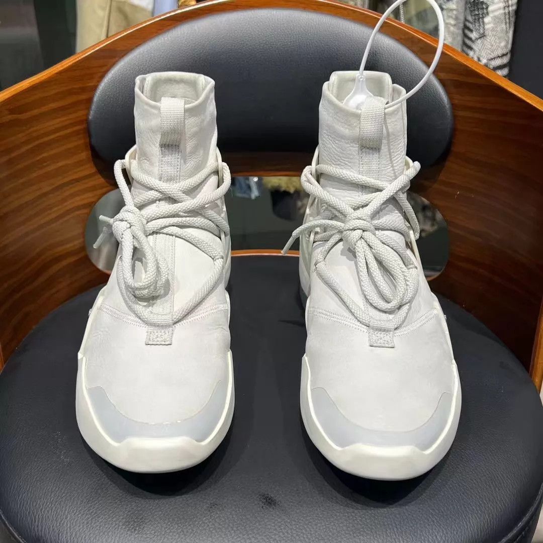 Nike Nike X FOG White/Grey 41 Original Box Like New Size US 8 / EU 41 - 2 Thumbnail