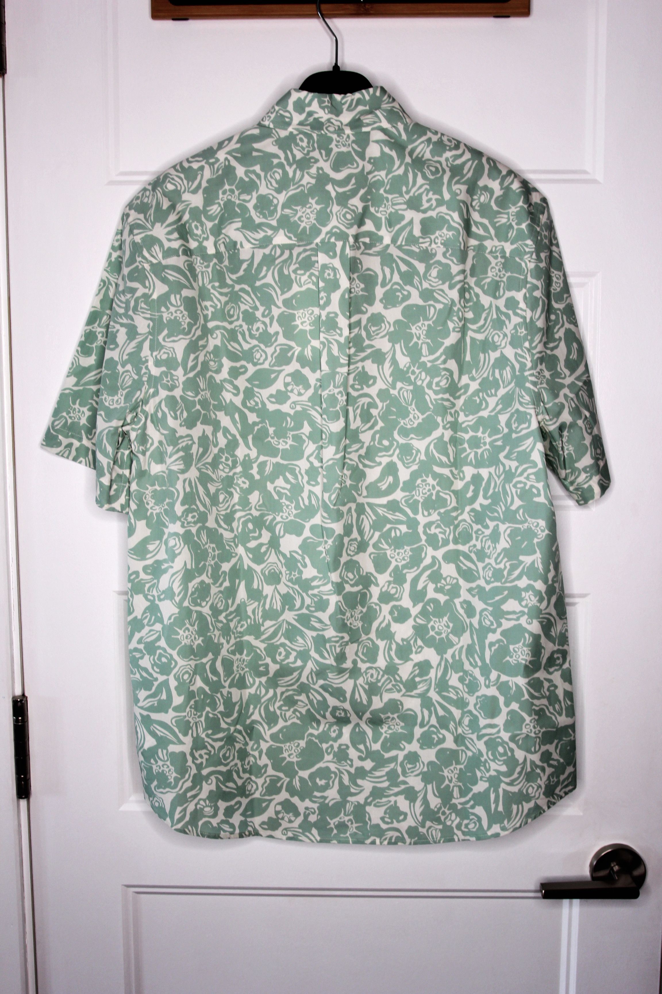 Lanvin BNWT SS23 LANVIN MINT FLOWERS SHORT SLEEVE SHIRT 39 Size US M / EU 48-50 / 2 - 3 Thumbnail