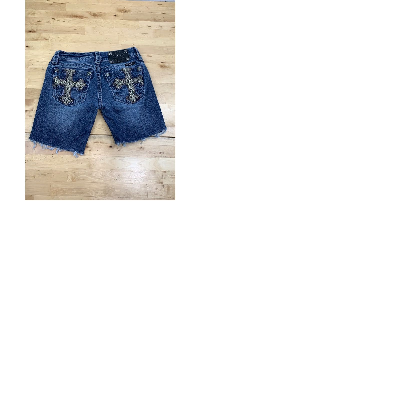 Miss Me Miss Me Cut Off Shorts Womens 26 Denim Rhinestone Cross Raw Hem City Grunge Bedazzled Vintage No Size 26" / US 2 / IT 38 - 9 Thumbnail