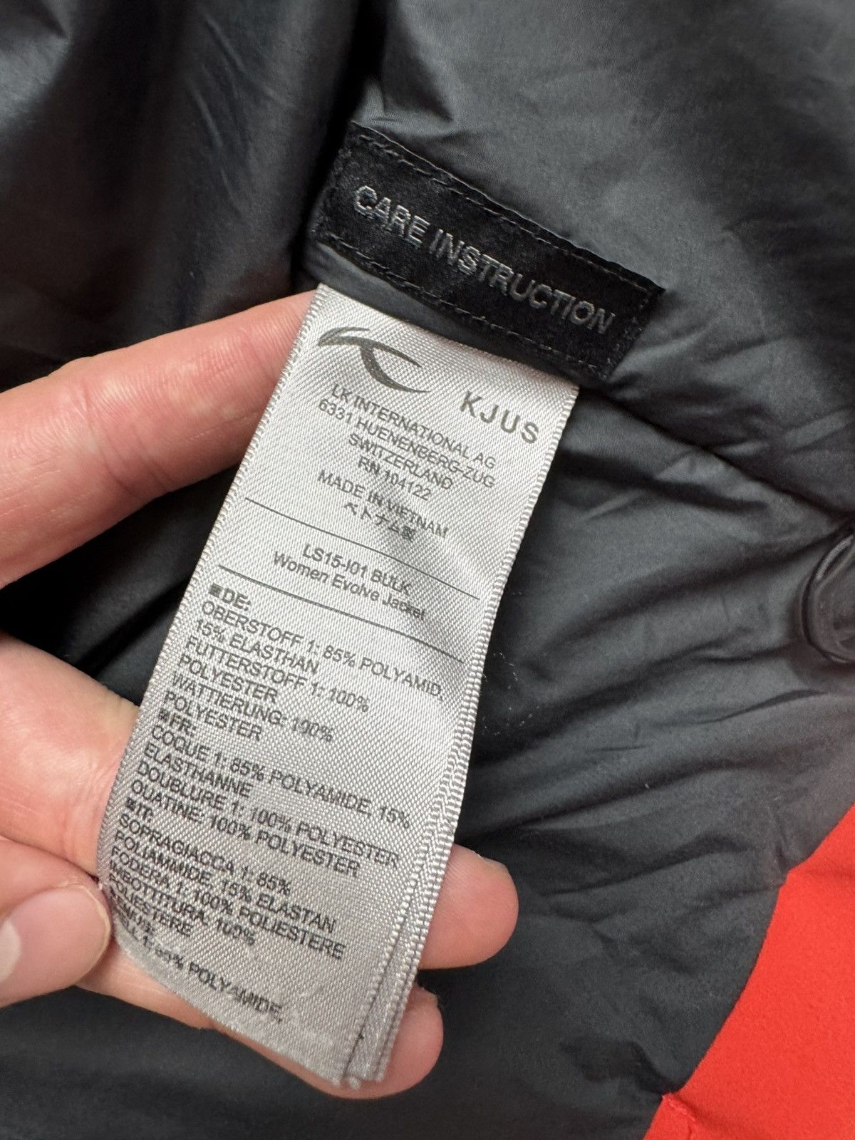 KJUS Kjus Ski Jacket White Size L Women's Size L / US 10 / IT 46 - 24 Thumbnail