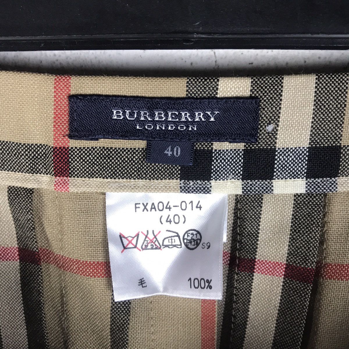 Burberry Burberry London Nova Check Pleated Wool Midi Kilt Skirt Size 27" / US 4 / IT 40 - 16 Thumbnail