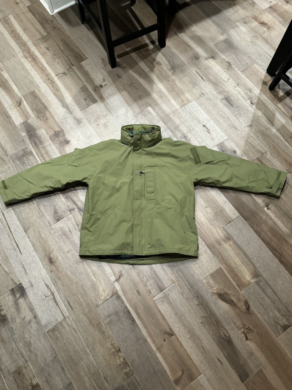 image of Supreme 2-In-1 Gore-Tex Polartec Liner Jacket in Olive, Men's (Size XL)