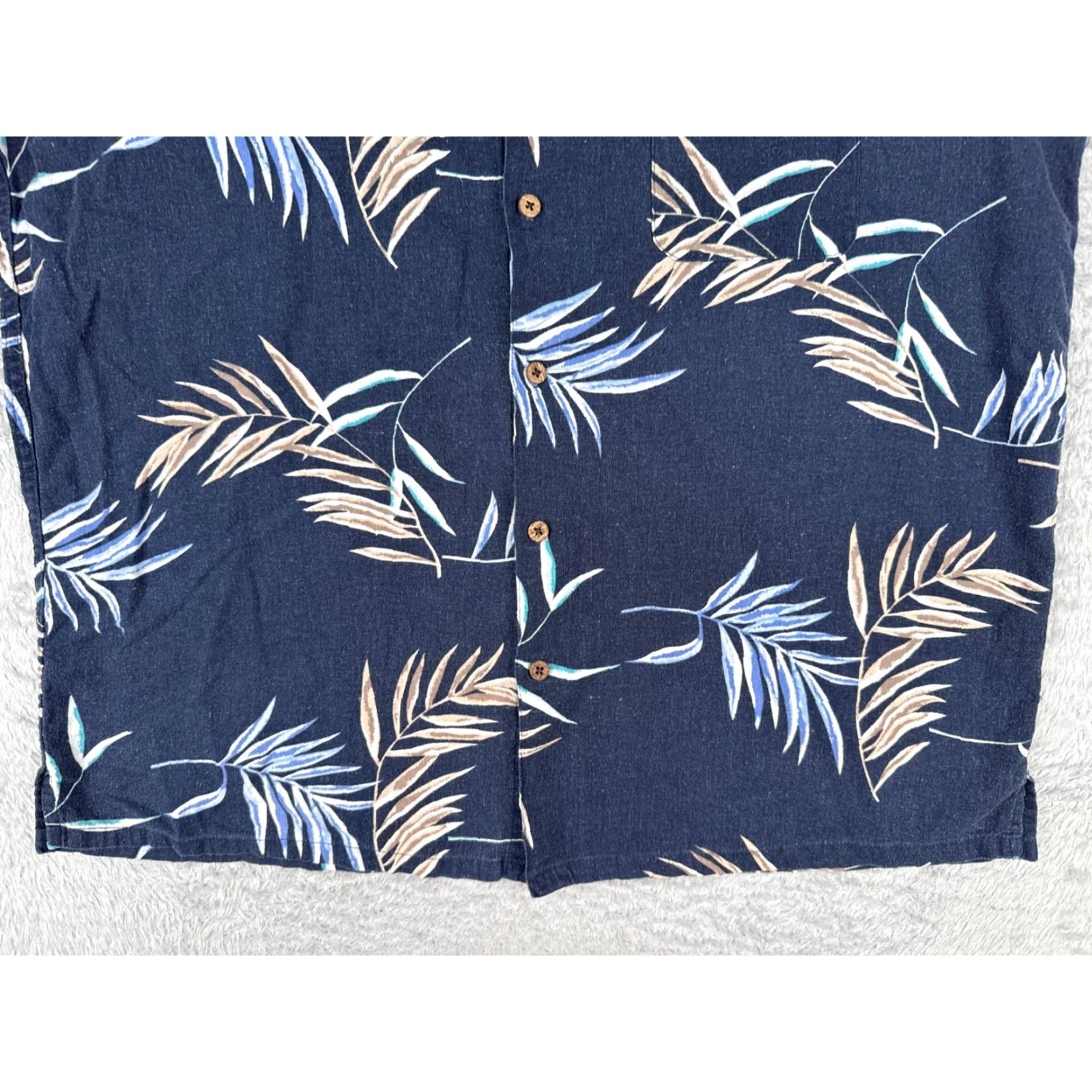 Vintage VINTAGE Vintage Silk Shirt Men XL Blue Leaf Linen Blend Button Hawaiian Beach Shirt Size US XL / EU 56 / 4 - 5 Thumbnail