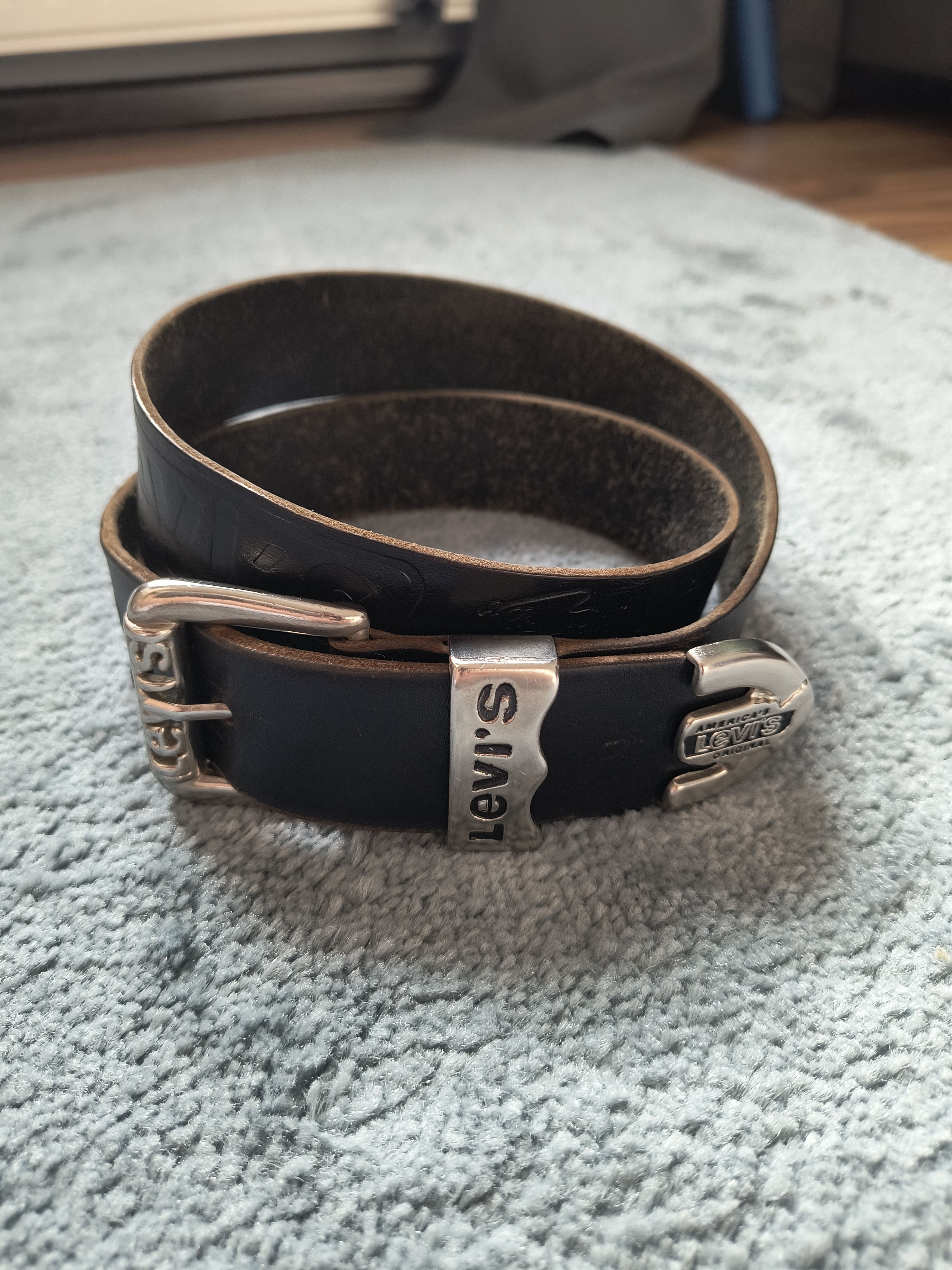 Levi's Levi's Strauss silver belt chrome style big buckle Size 30 - 1 Thumbnail