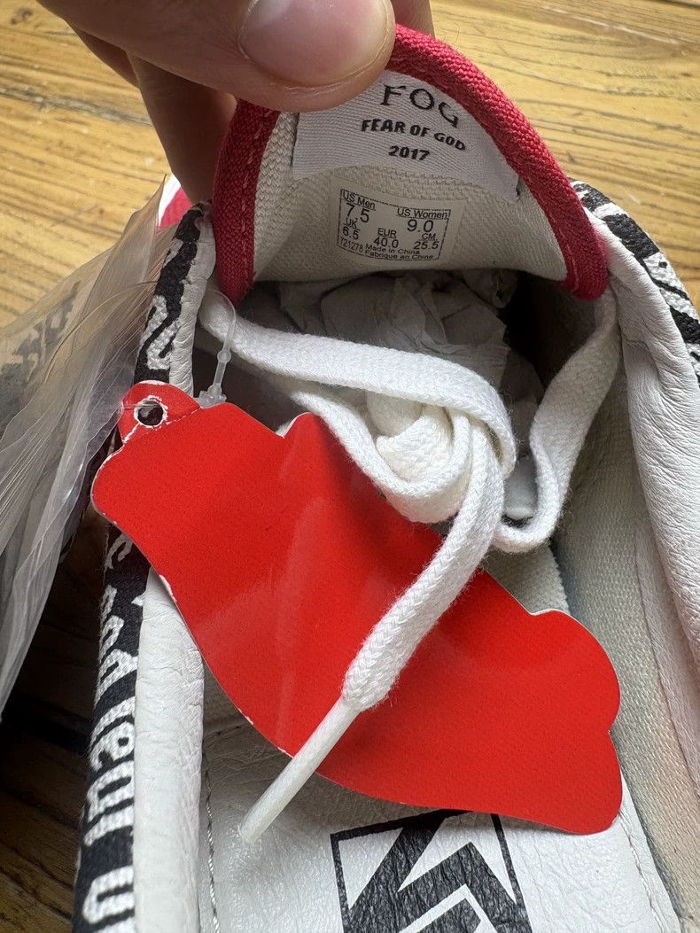 Fear of God Fear of God Co-branded canvas shoes Size US 7 / EU 40 - 7 Thumbnail