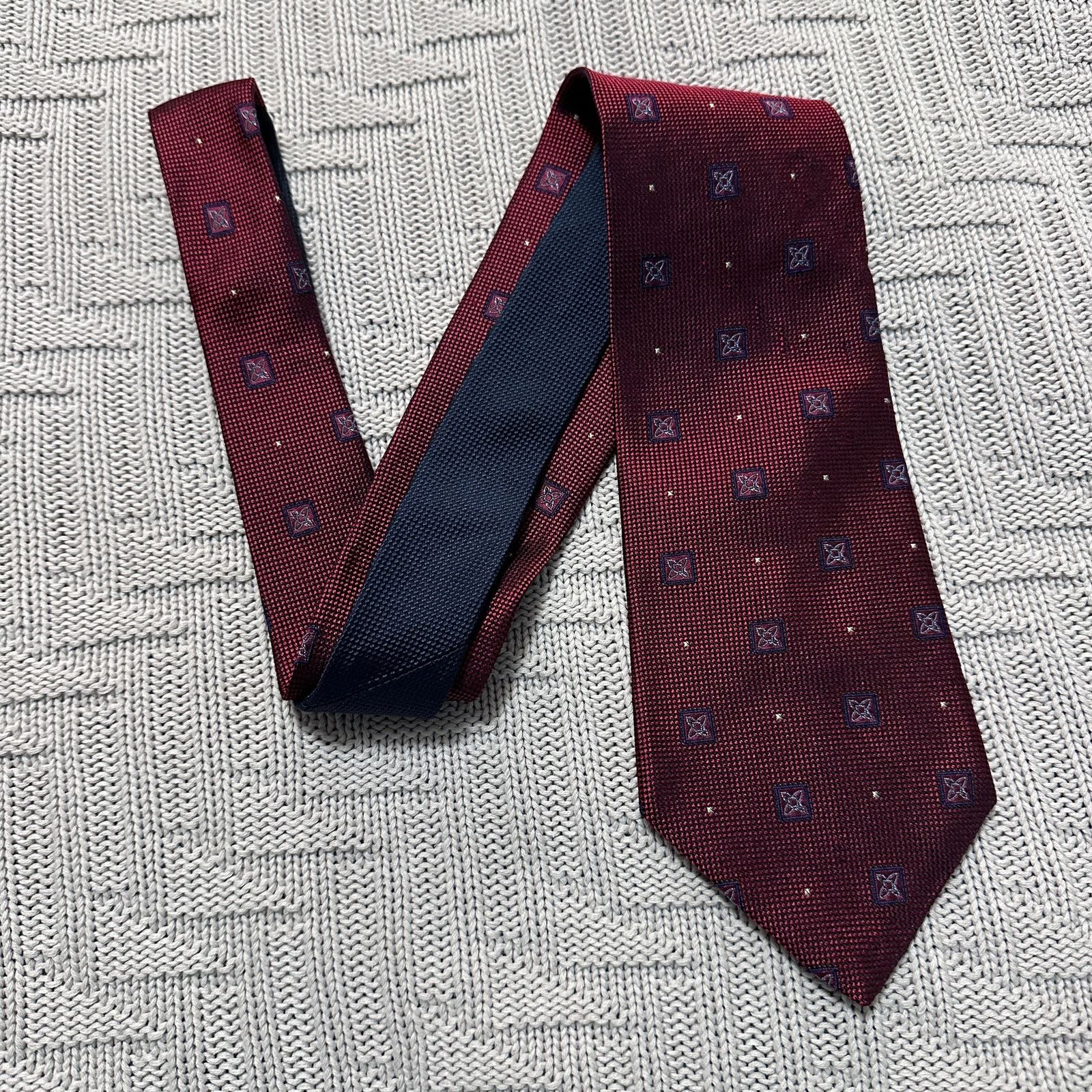 Tommy Hilfiger Tommy Hilfiger maroon geometric floral silk tie Size ONE SIZE - 1 Thumbnail