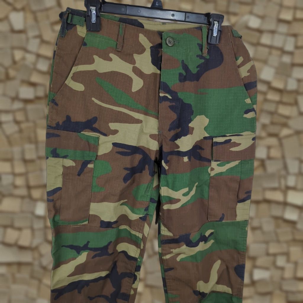 Vintage Vanguard Men’s BDU Pants Camo Camouflage Cargo Button Fly 30x30 Gray Regular Pants Mens Size US 30 / EU 46 - 1 Thumbnail