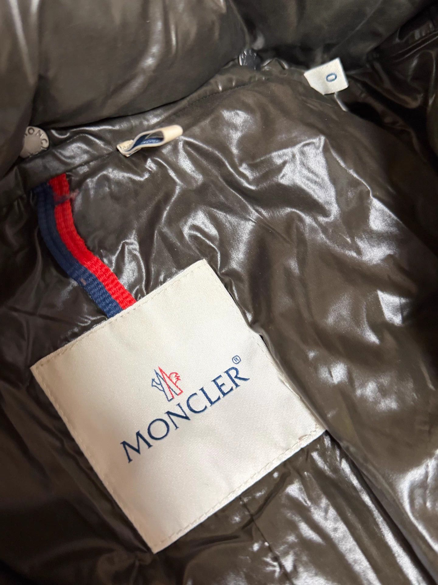 Moncler Moncler long quilted diamond down coat size 0 Size XS / US 0-2 / IT 36-38 - 7 Thumbnail