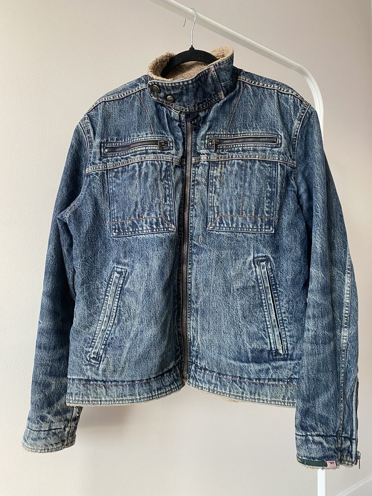 Image of Archival Clothing x Avant Garde Diesel Mavean Sherpa Denim Jacket Archive Y2K in Blue (Size XL)