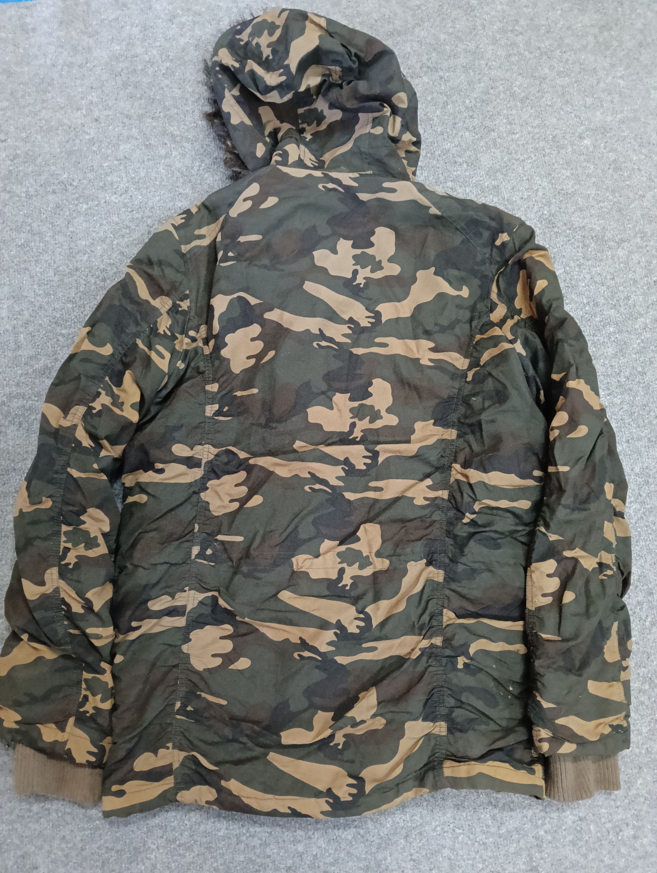 Japanese Brand Vintage Art Barn Tiger stripe camo N- 3B Parka jacket. Size US L / EU 52-54 / 3 - 2 Thumbnail