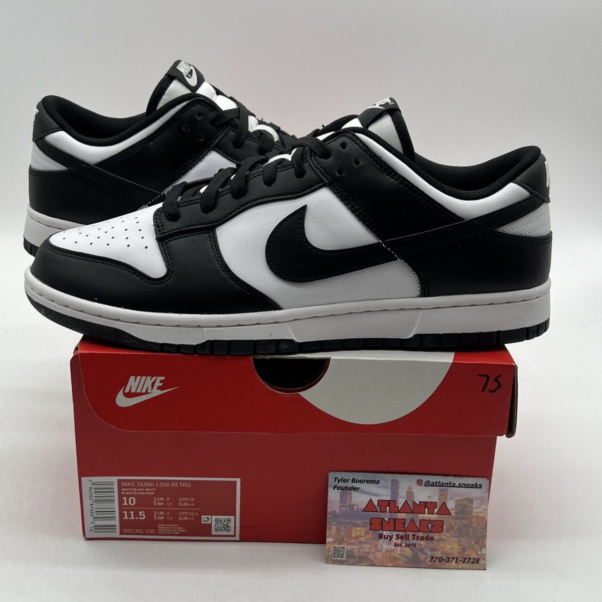 Nike Nike dunk low black white Size US 10 / EU 43 - 1 Thumbnail