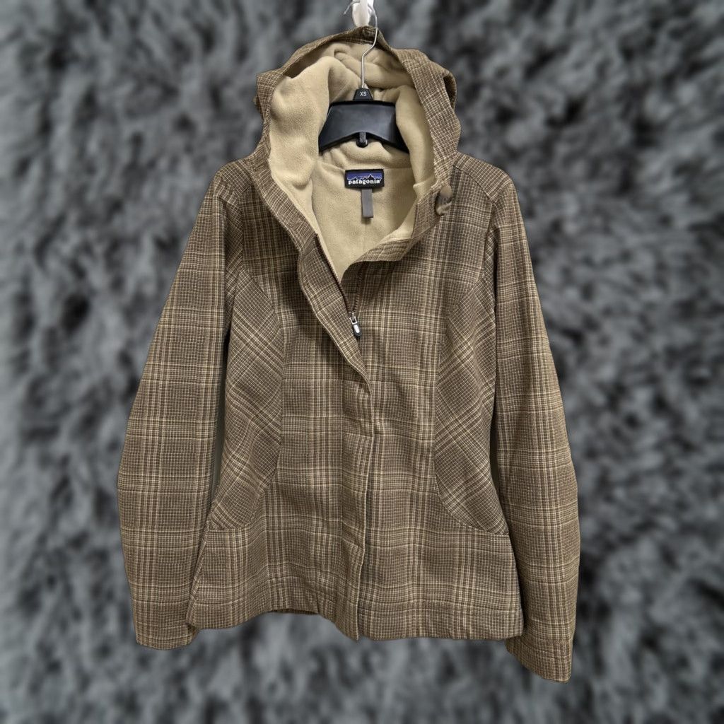 Patagonia VINTAGE Patagonia Darya Jacket Womens XS Beige Plaid Windproof Fleece Lined Polartec 27495 Size XS / US 0-2 / IT 36-38 - 1 Thumbnail