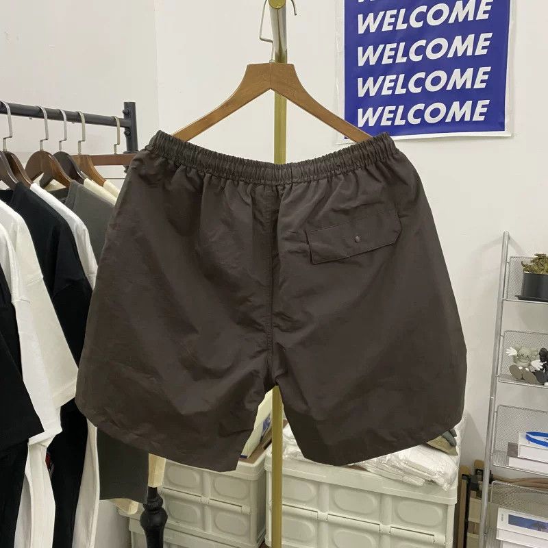 Other Travis Scott McDonald's short pants M Size US 32 / EU 48 - 2 Thumbnail
