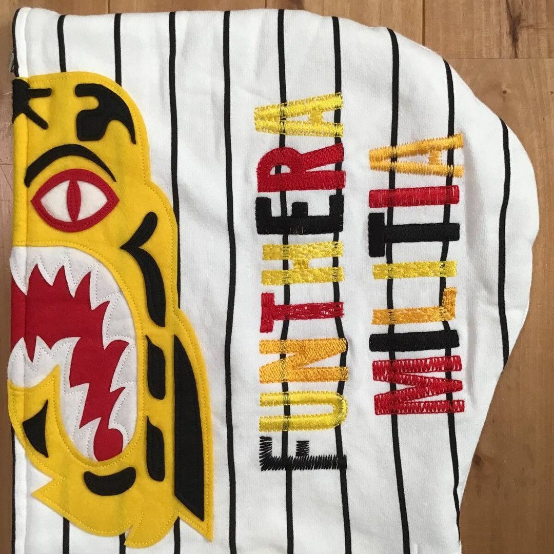 Bape 🐯JAPAN limited🐯 Hanshin Tigers Tiger full zip hoodie BAPE Size US S / EU 44-46 / 1 - 5 Thumbnail