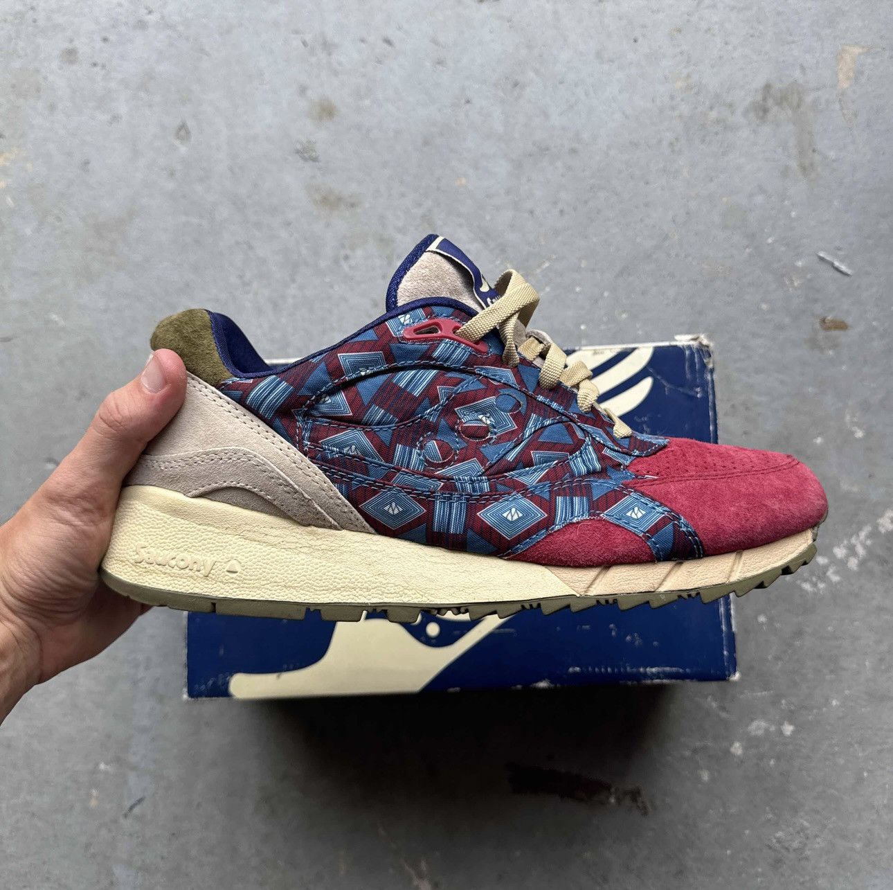 Bodega × Saucony Saucony Bodega x Shadow 6000 'Tribal' Size US 11 / EU 44 - 9 Thumbnail