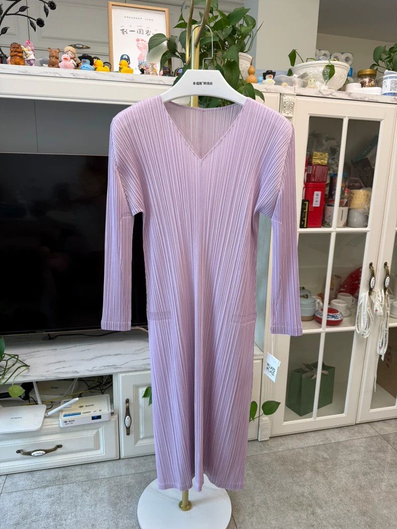 Issey Miyake issey miyake size:2 Taro purple dress Size XXS / US 00 / IT 34 - 1 Thumbnail
