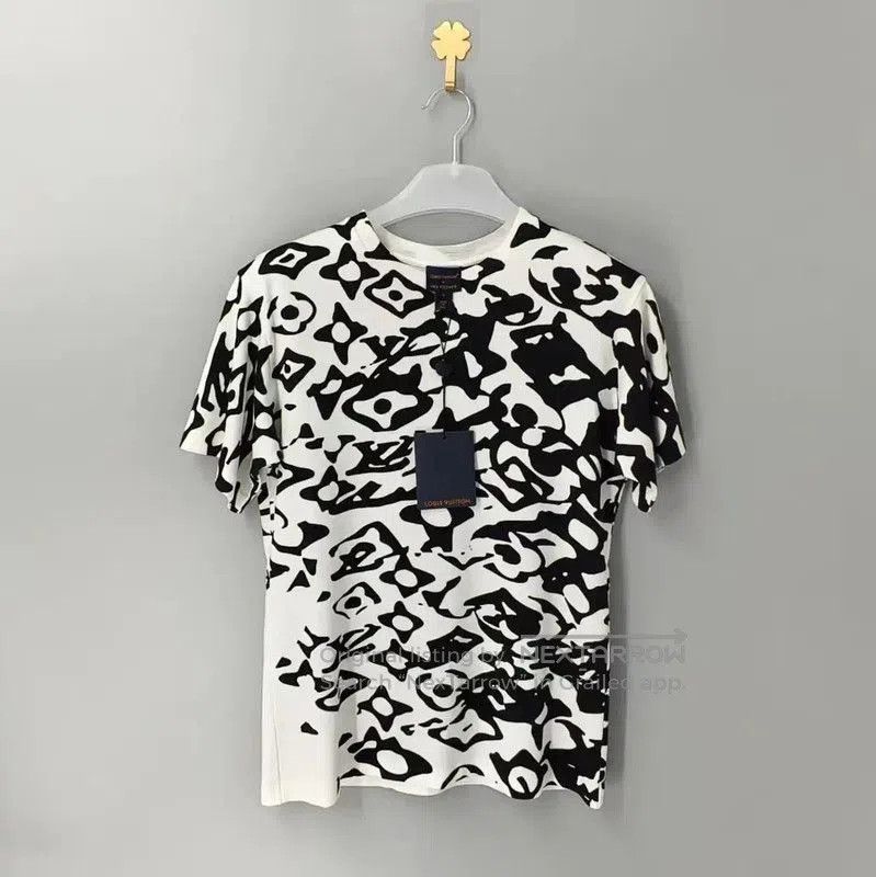 Louis Vuitton Louis Vuitton White Cotton Graphic T-Shirt . Size US S / EU 44-46 / 1 - 1 Thumbnail