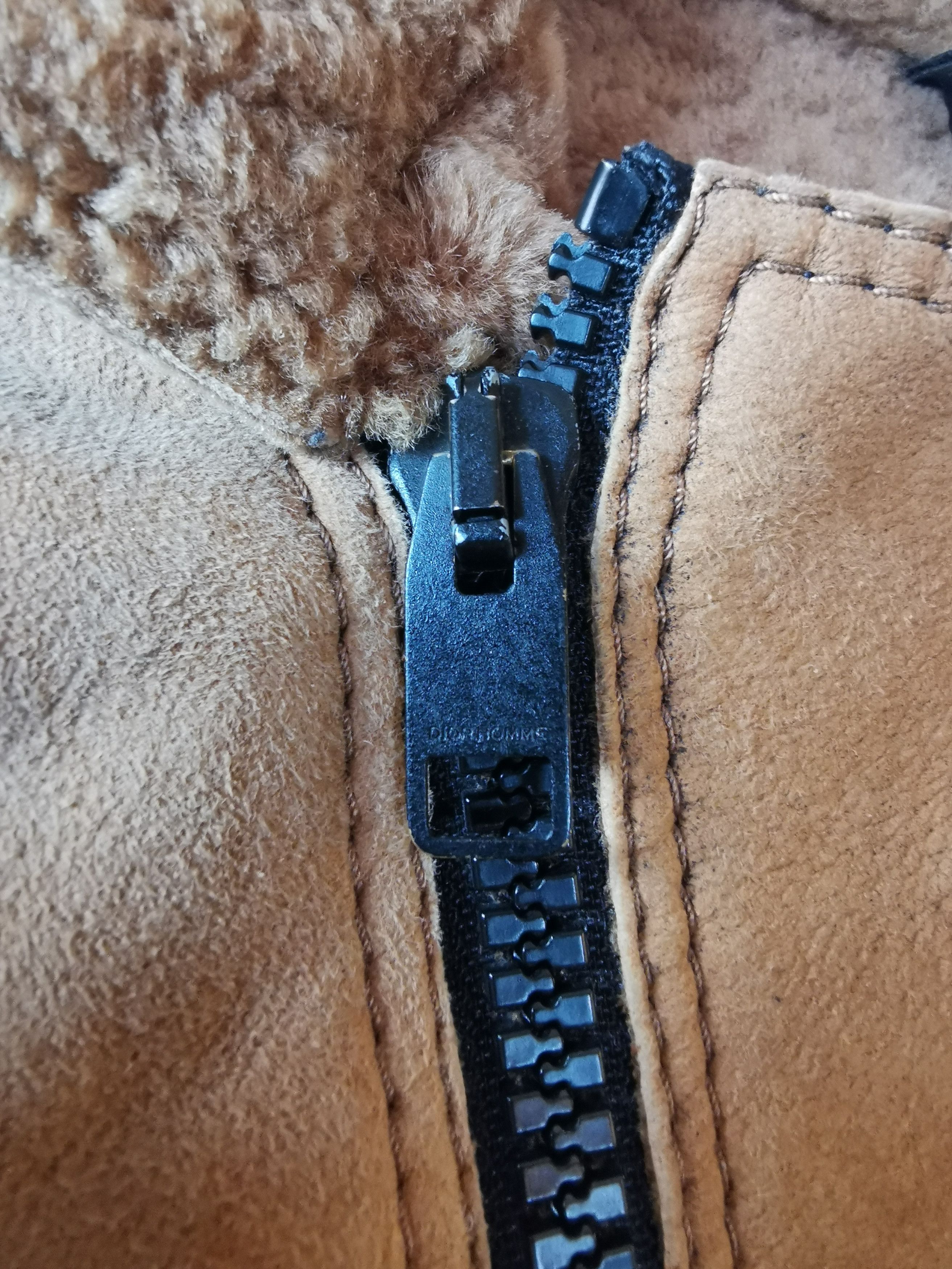 Dior × Hedi Slimane INTEREST CHECK: Dior Home FW07 Navigate Shearling Jacket 44 Size US S / EU 44-46 / 1 - 7 Thumbnail