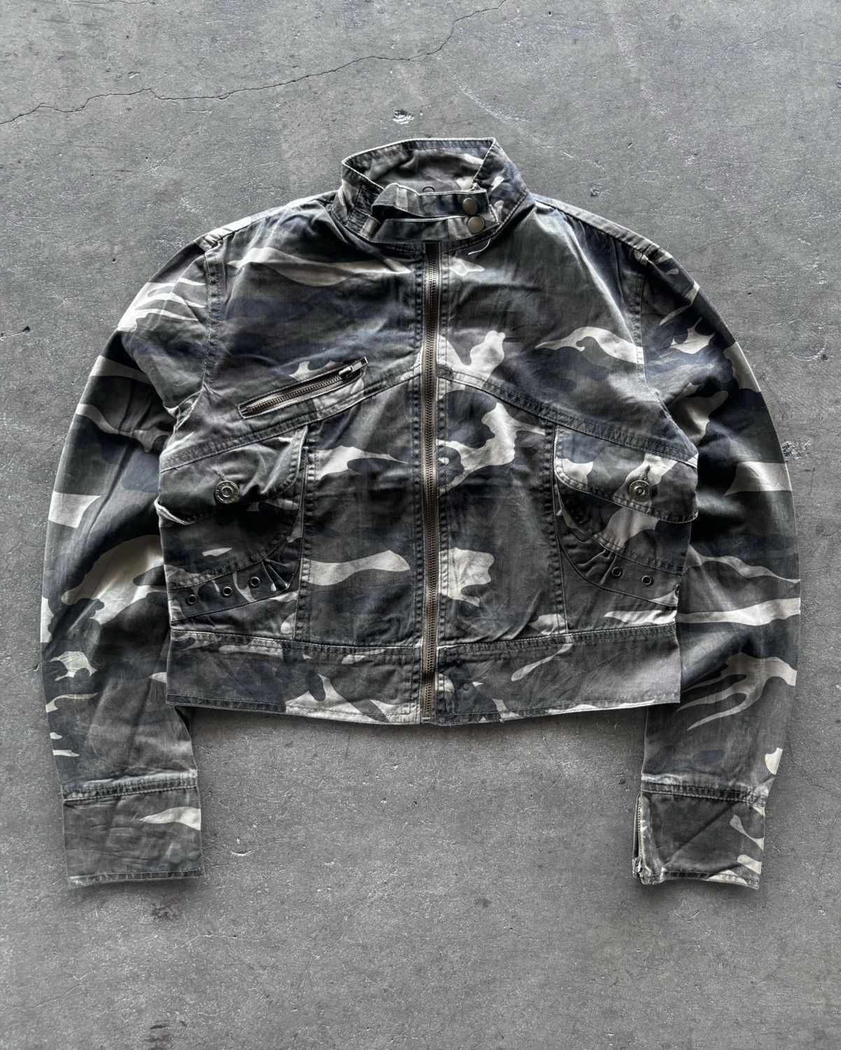 If Six Was Nine × Japanese Brand × Le Grande Bleu (L.G.B.) Camo Cropped Jacket Size US M / EU 48-50 / 2 - 1 Thumbnail