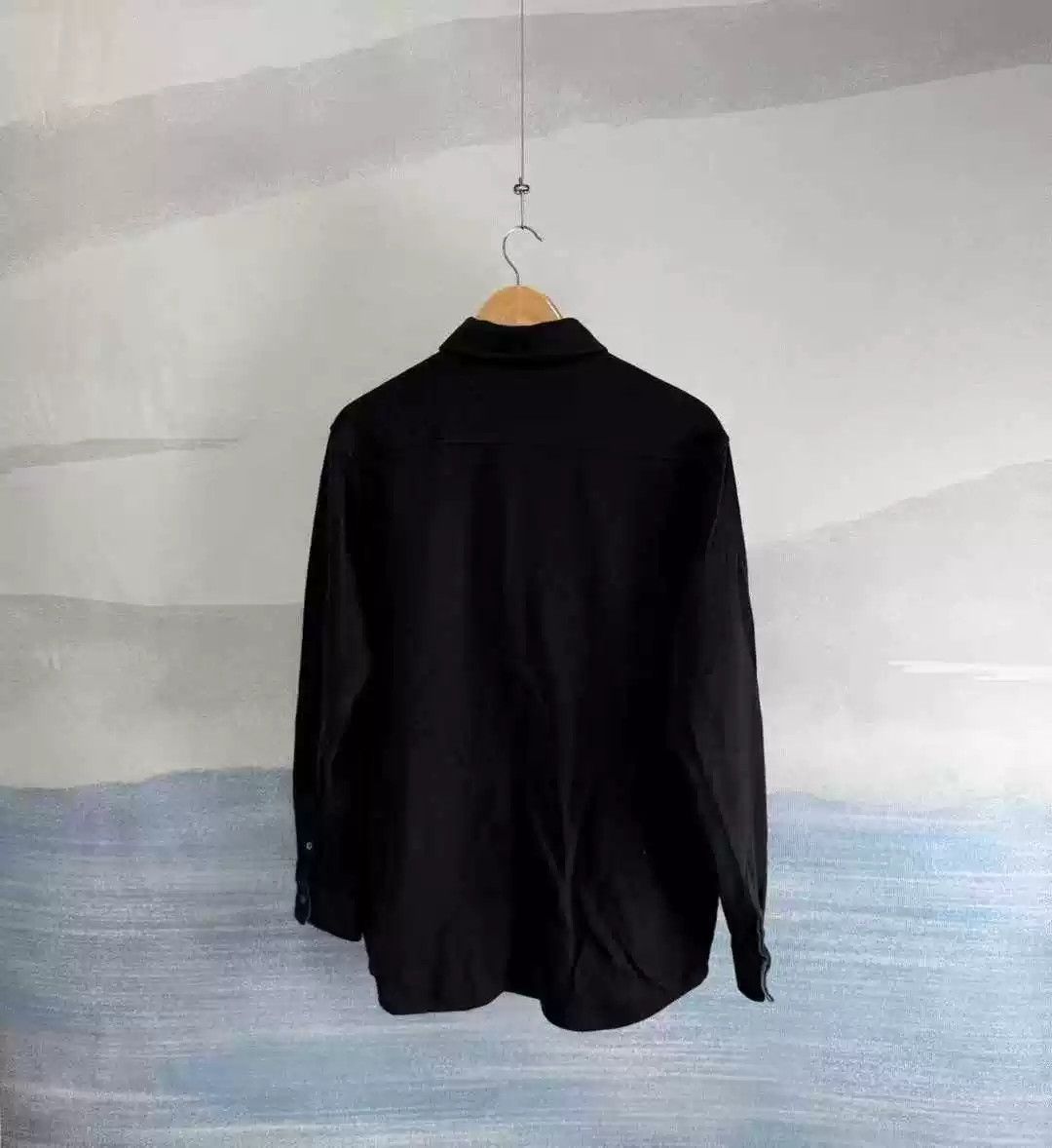 Dior black embroidered wool shirt with pockets Size US M / EU 48-50 / 2 - 3 Thumbnail