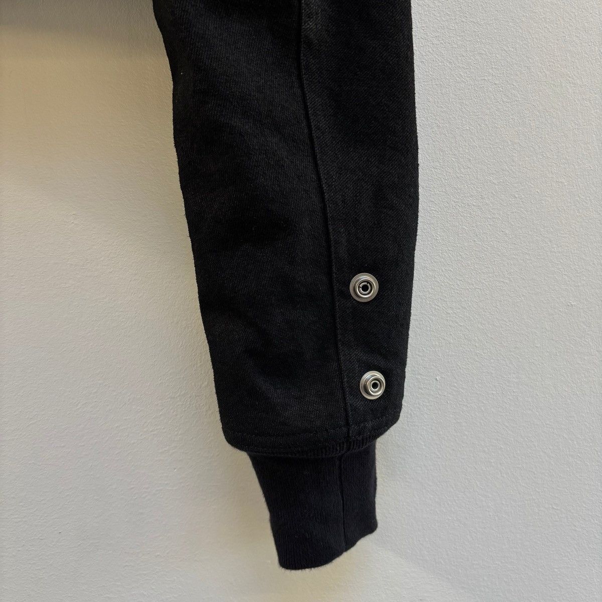 Rick Owens FW17 Rick Owens DRKSHDW Waxed Denim Cropped Bomber Jacket Size L / US 10 / IT 46 - 11 Thumbnail