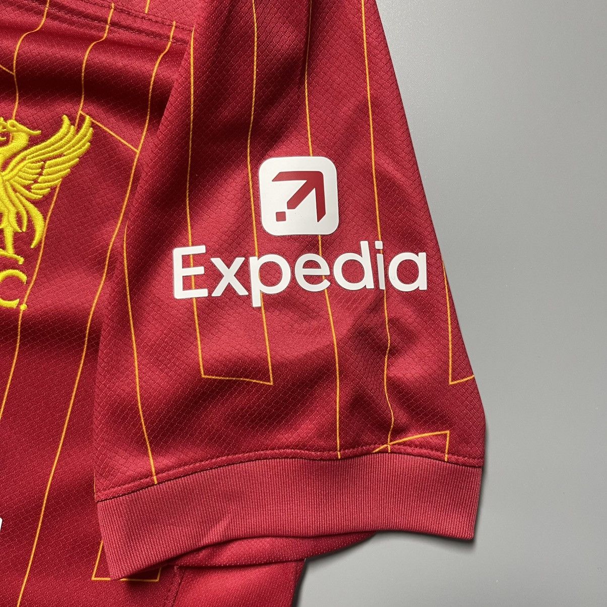 Nike LIVERPOOL NIKE 2024/2025 SOCCER HOME JERSEY #9 DARWIN NUNEZ Size US S / EU 44-46 / 1 - 7 Thumbnail