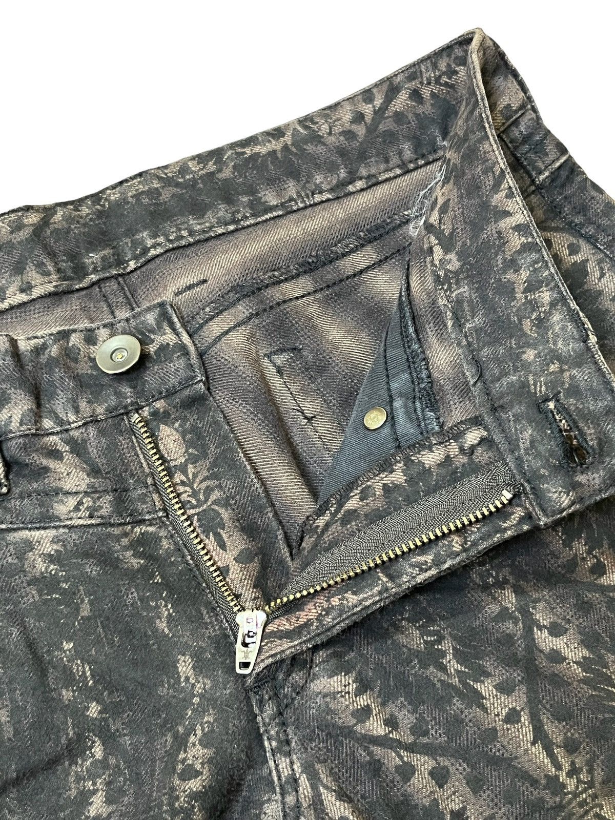 Japanese Brand SICK Y2K JAPANESE CULT CUSTOM CULTURE LOW RISE FLARED JEAN Size US 29 - 14 Thumbnail