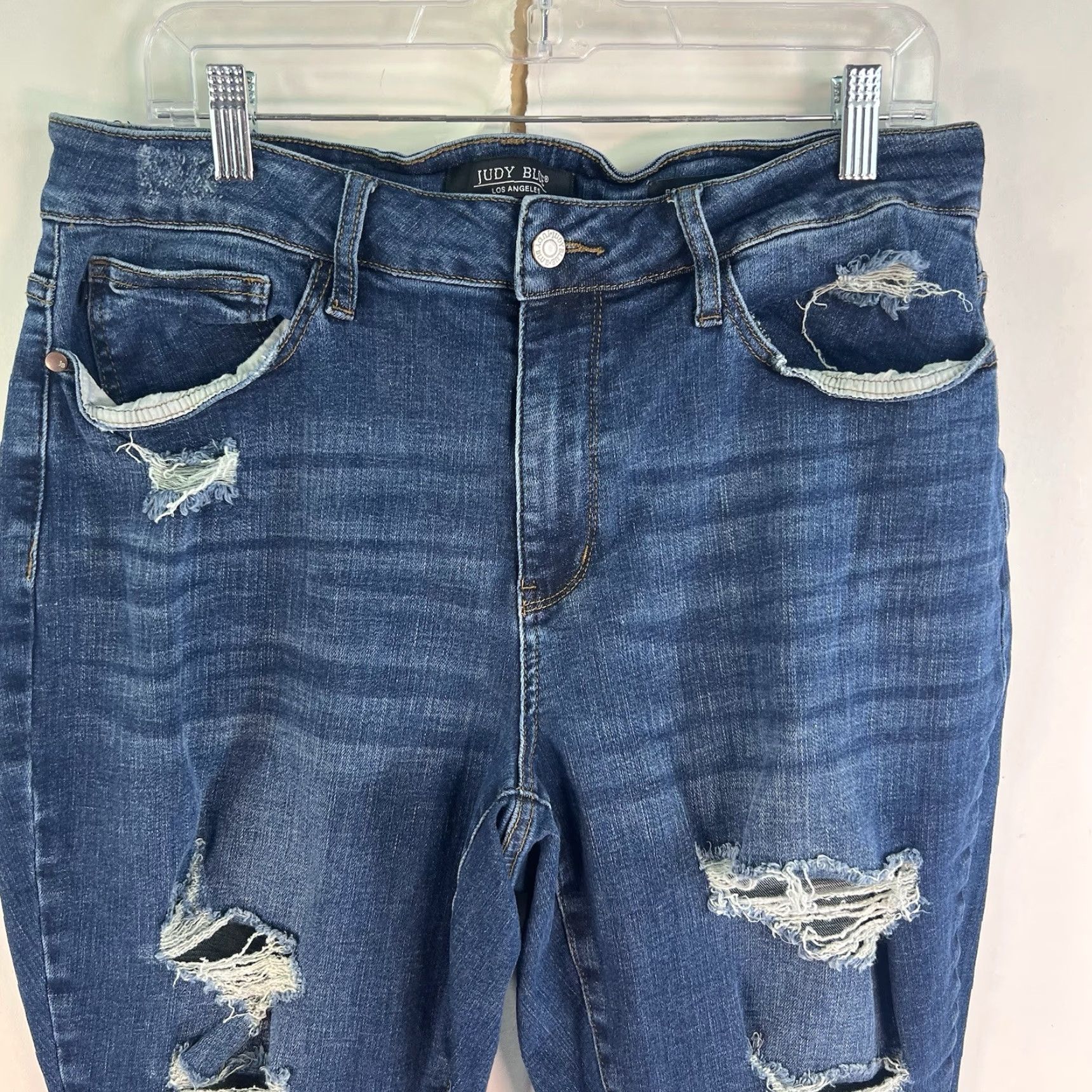 Vintage Judy Blue Park Ridge High Rise Boyfriend Denim Jeans Womens 16W 36X27 Distressed Blue Denim Jeans Bohemian City Preppy 90s Womens Jeans (16W) Size 38" / US 16 / IT 52 - 2 Thumbnail