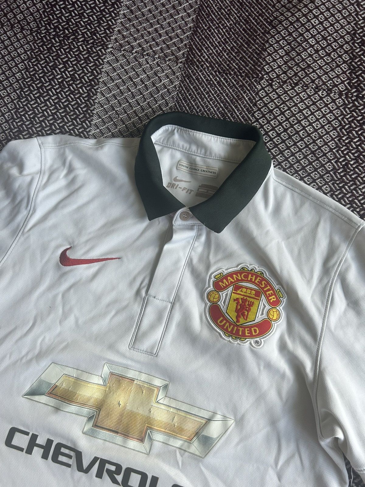 Nike Vintage Nike Manchester United Chevrolet Football Jersey S Size US S / EU 44-46 / 1 - 10 Thumbnail