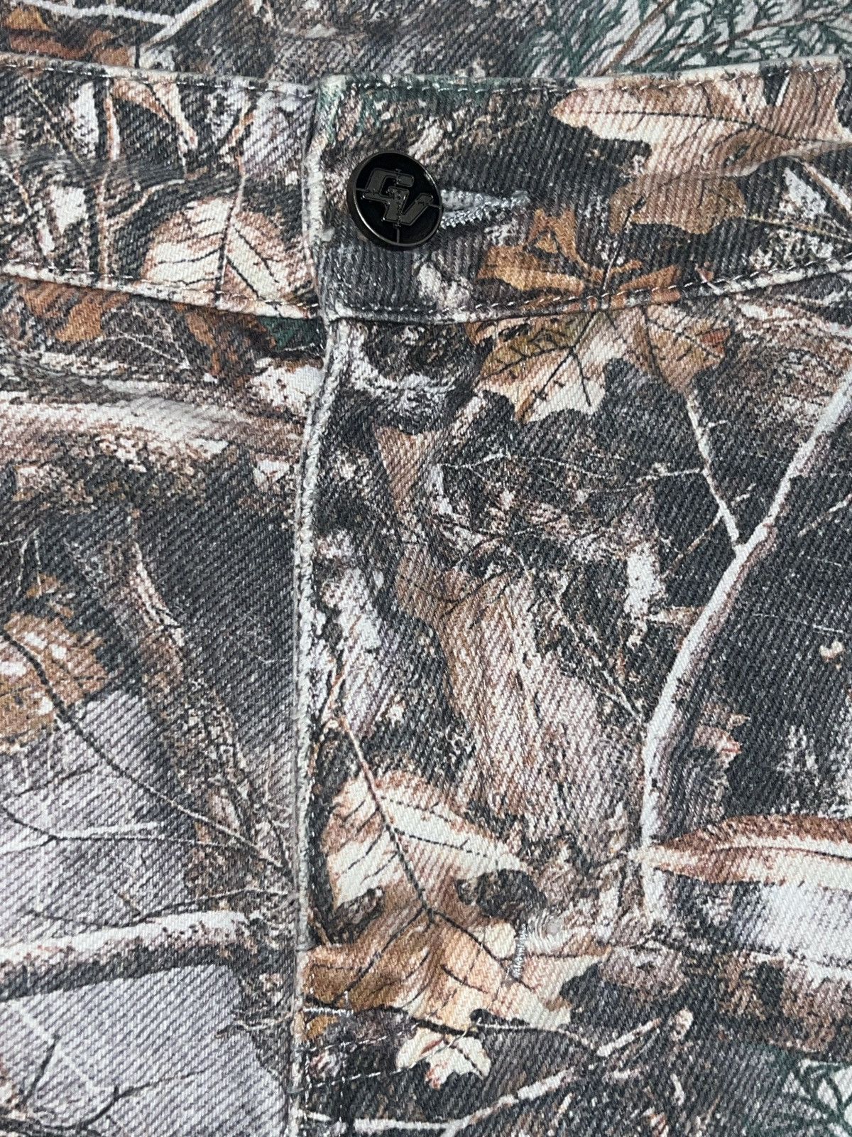 Rare GV Gallery Raspberry Hills Camo Cargo | Grailed