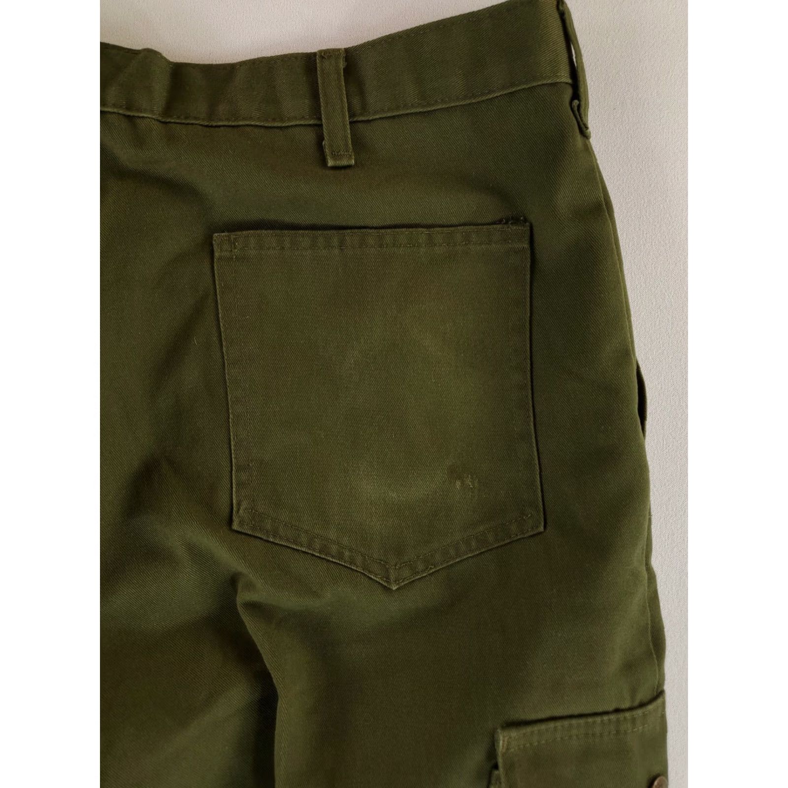 Vintage VINTAGE Boy Scouts of America BSA Cargo Pants Olive Green Mens 36x30 Cargo Pants Green Knee Fade Mens 36x30 Size US 36 / EU 52 - 5 Thumbnail