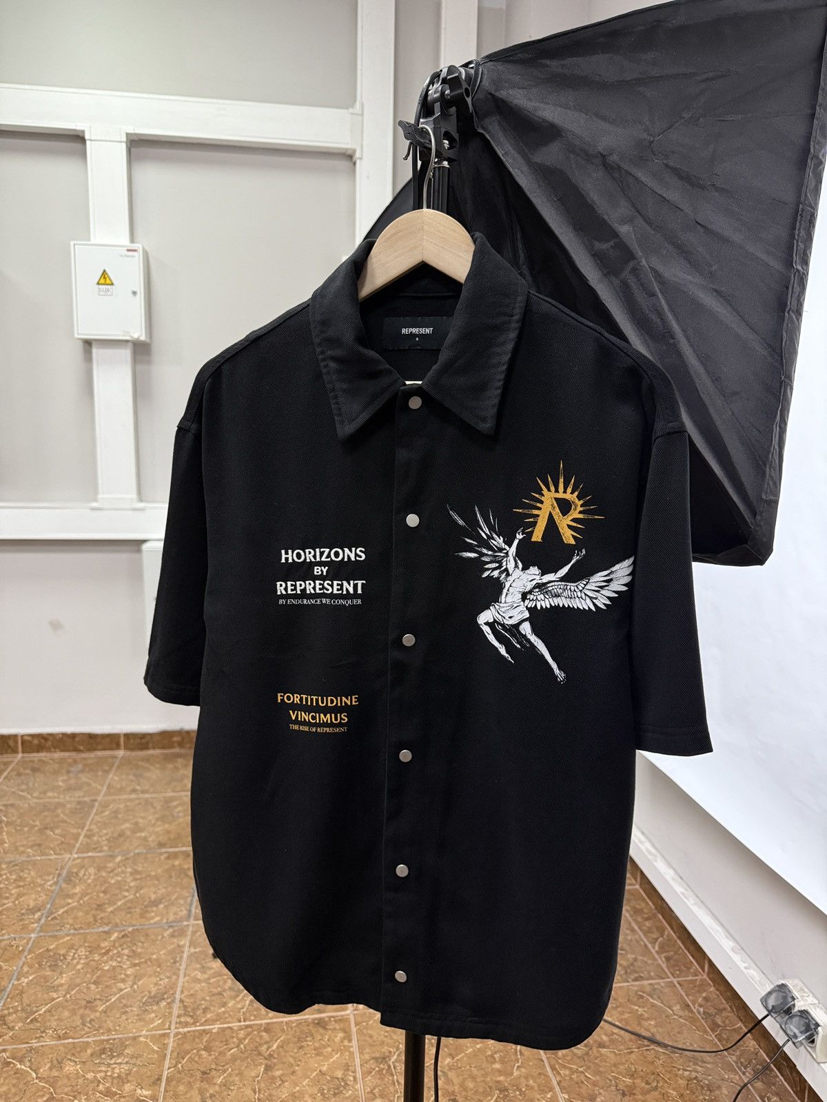 Represent Clo. 🇺🇸 Y2K Represent Clo Icarus Horizons Shirt Rare Retro Size US M / EU 48-50 / 2 - 2 Thumbnail