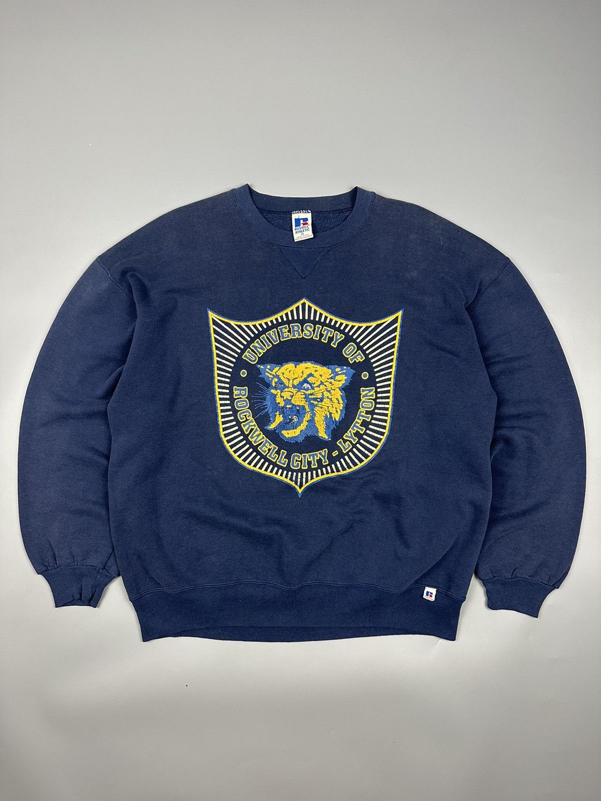 Russell Athletic × Vintage Vintage Russel Athletic University Sweatshirt Size US XL / EU 56 / 4 - 1 Thumbnail