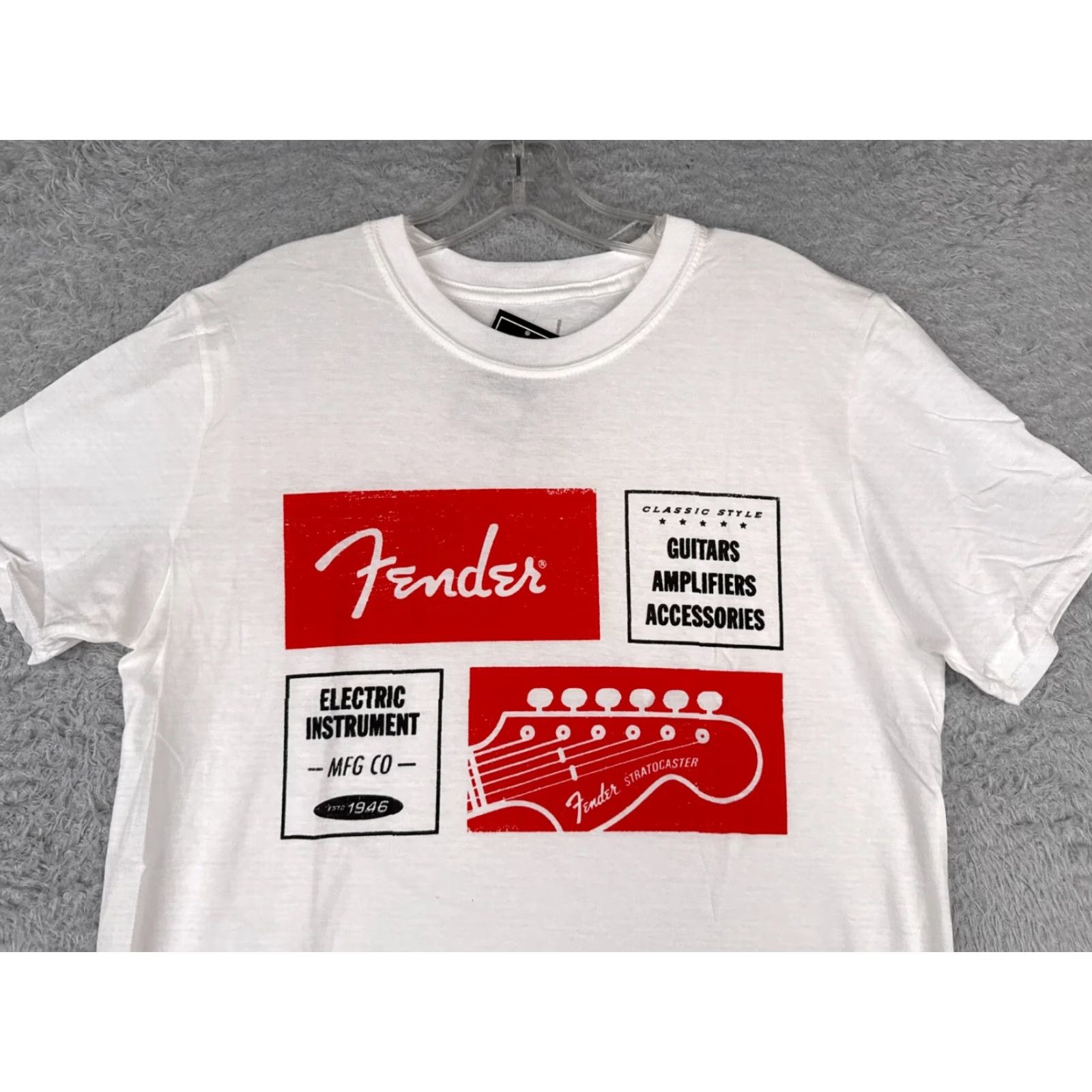 Fender Fender Shirt Men M White Solid 1964 Stratocaster Amps Accessories TAGS Music Size US M / EU 48-50 / 2 - 4 Thumbnail