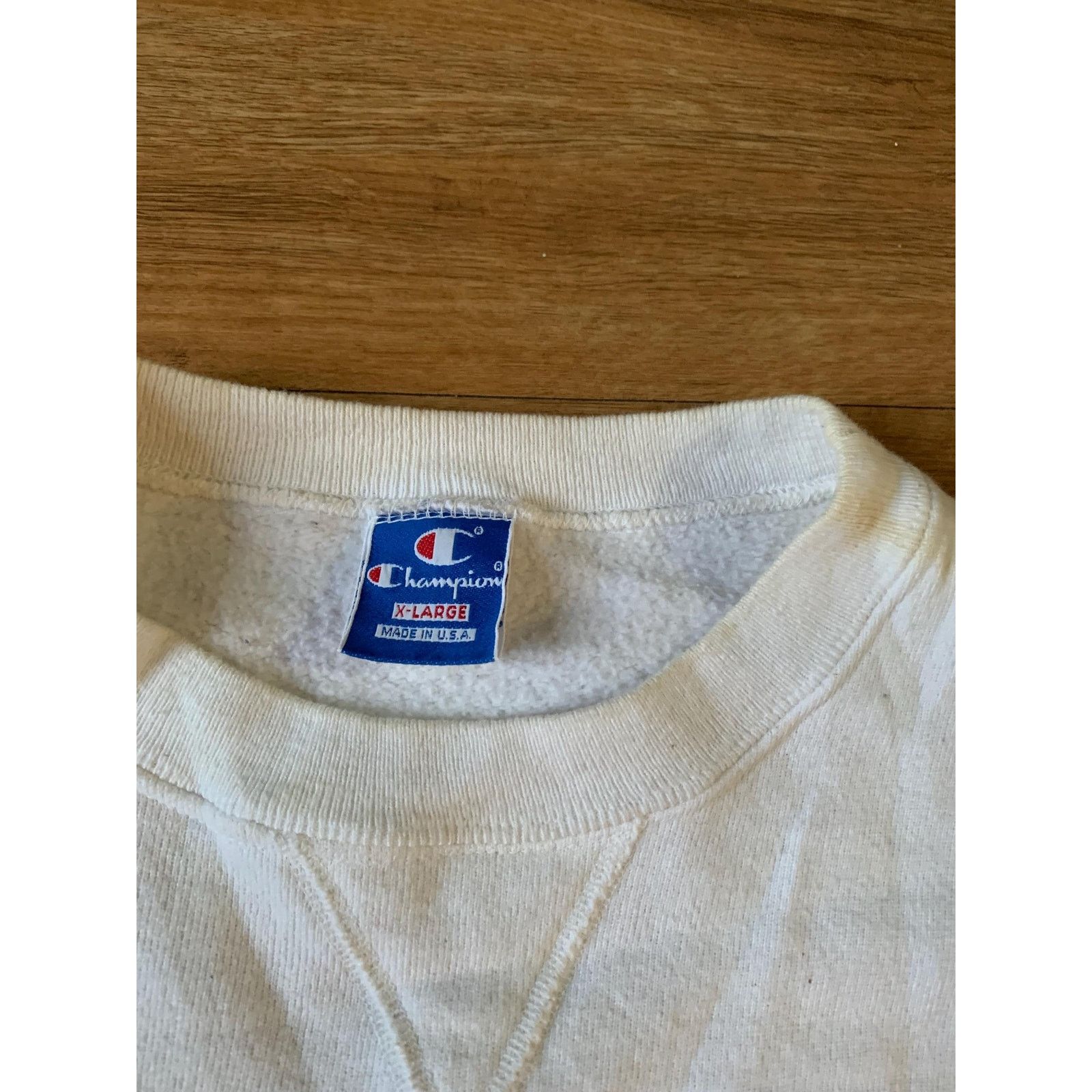 Champion Vintage champion Sweatshirt size xl 1990s 80s Size US XL / EU 56 / 4 - 4 Thumbnail