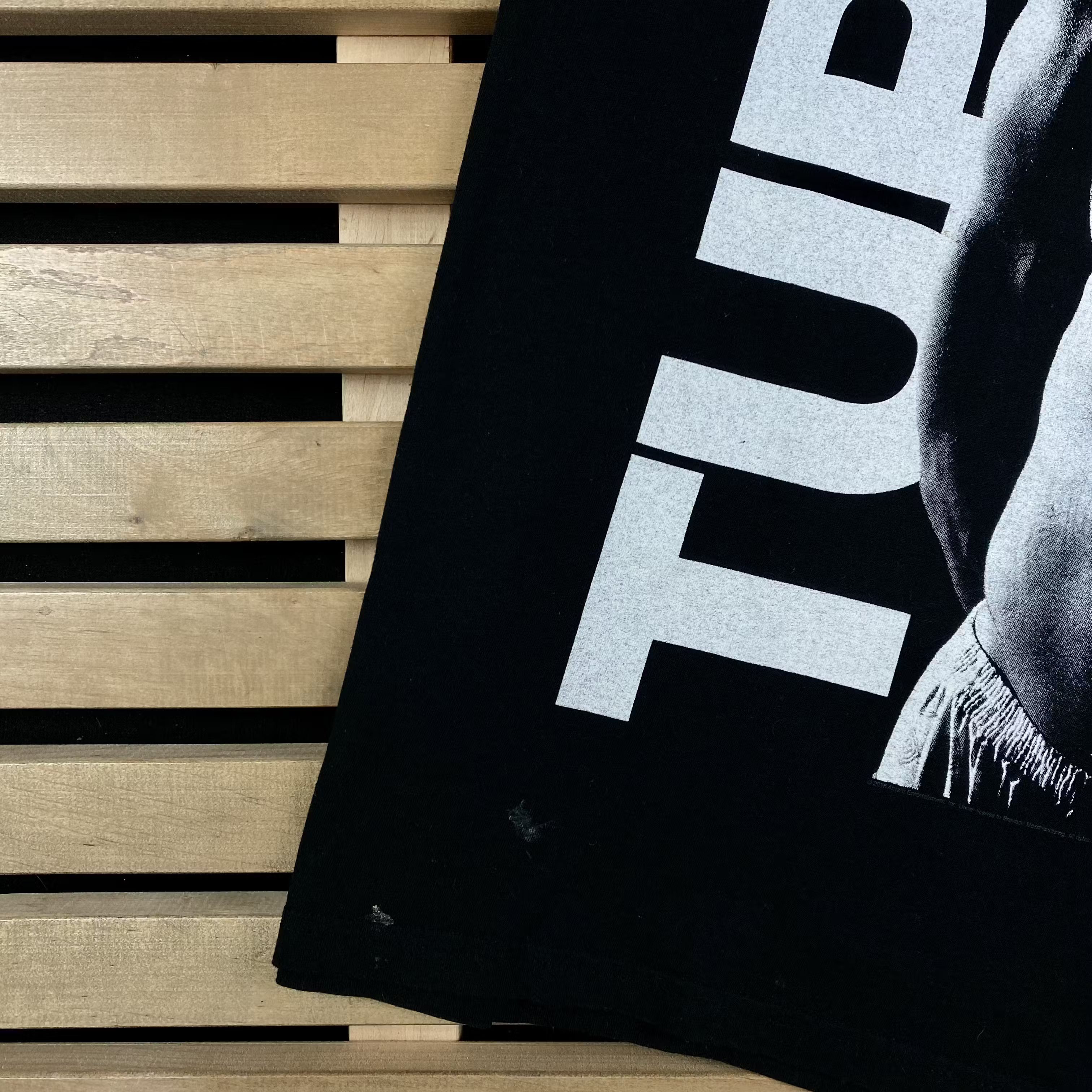 Band Tees × Rap Tees × Vintage Men’s Rap T-Shirt TuPac Vintage Big Logo Size L Size US L / EU 52-54 / 3 - 3 Thumbnail