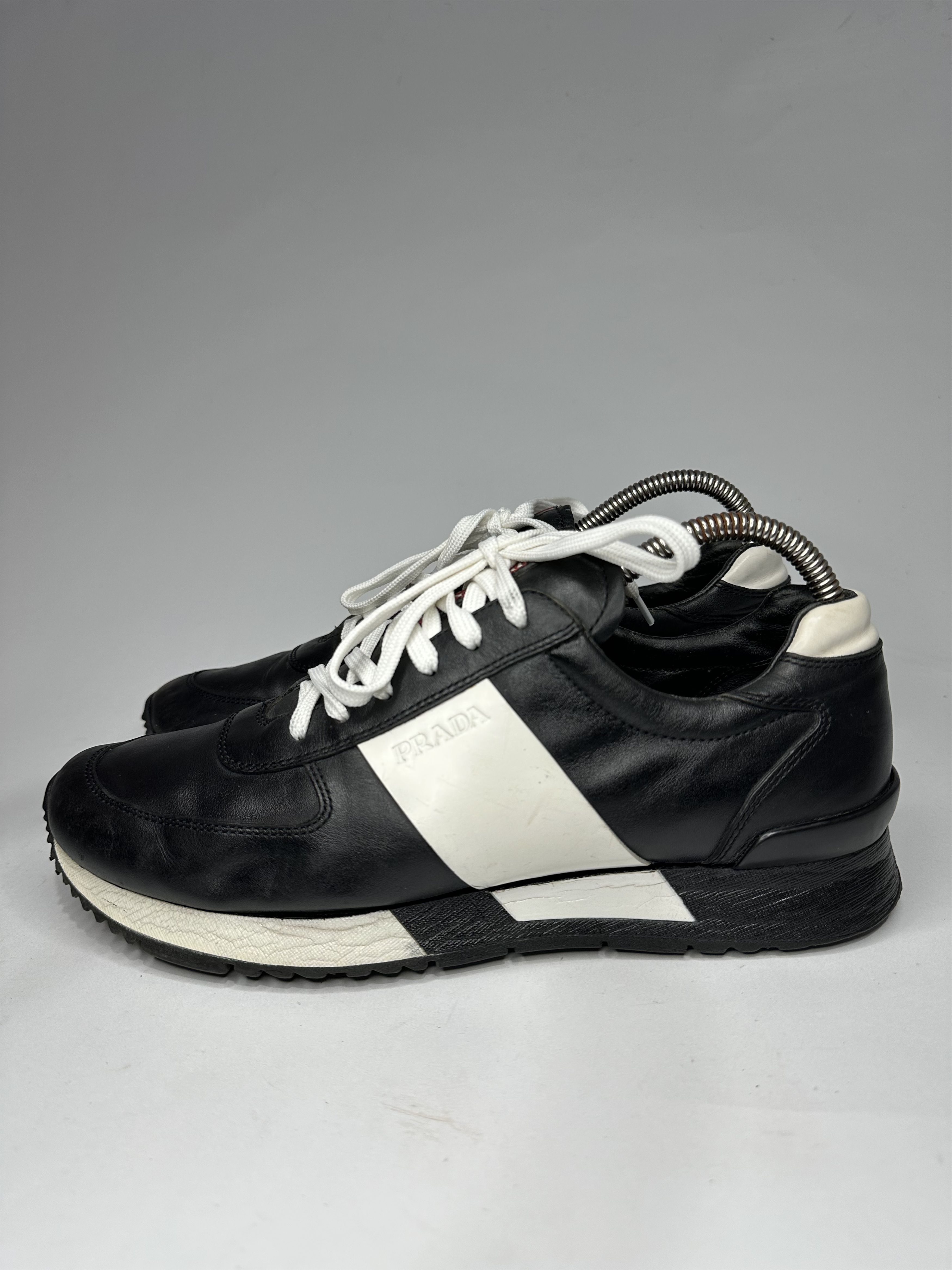 Prada Prada Two Tone Leather Low Top Sneakers. Size US 7 / EU 40 - 3 Thumbnail