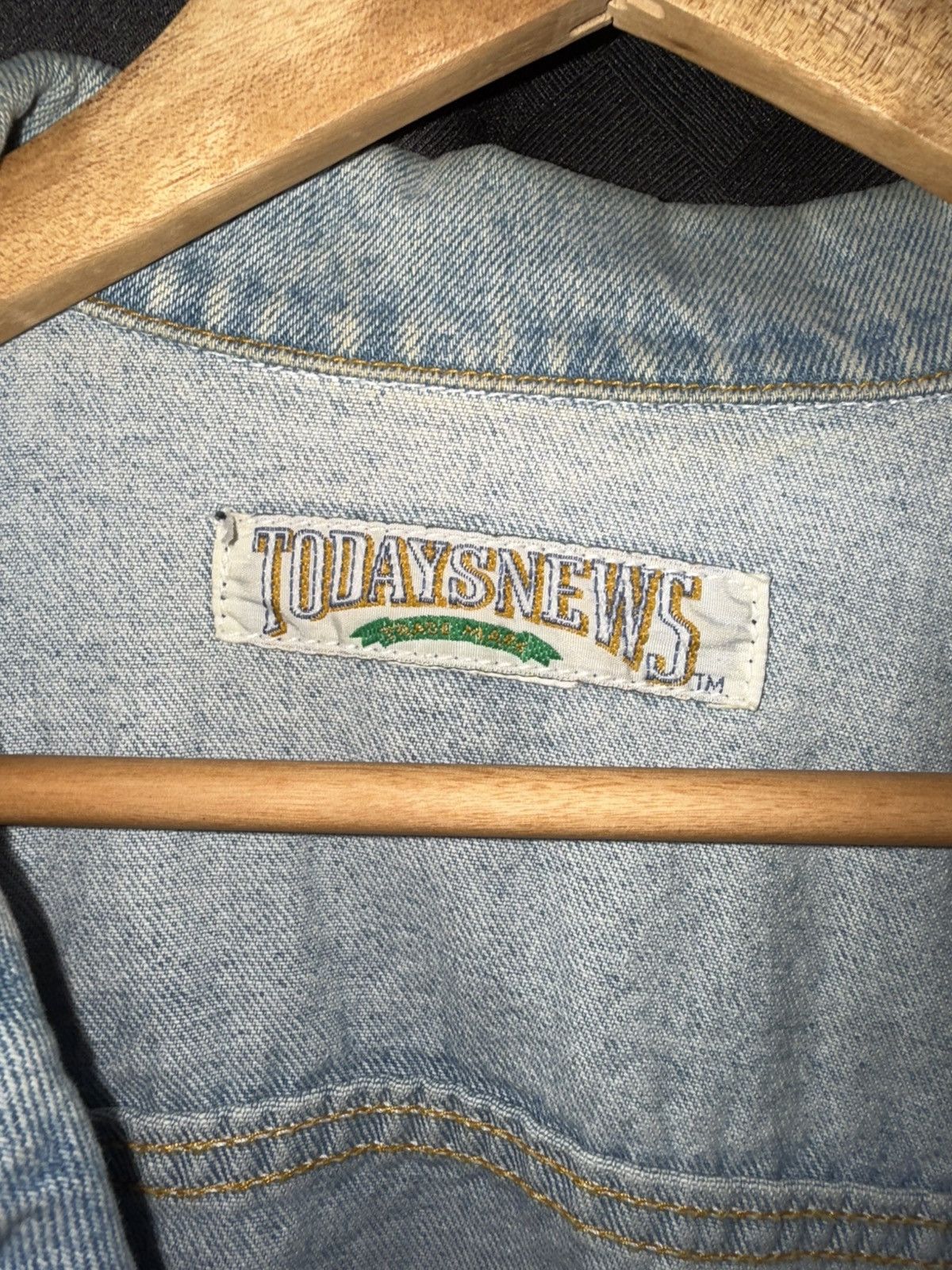 Vintage Vintage Todaysnews denim trucker jacket Size US M / EU 48-50 / 2 - 5 Thumbnail