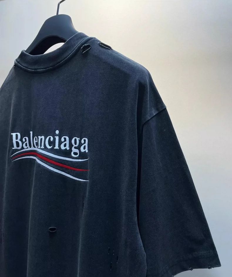 Balenciaga Balenciaga Anti-wear design wave cola short sleeve T-shirt Size US XL / EU 56 / 4 - 4 Thumbnail