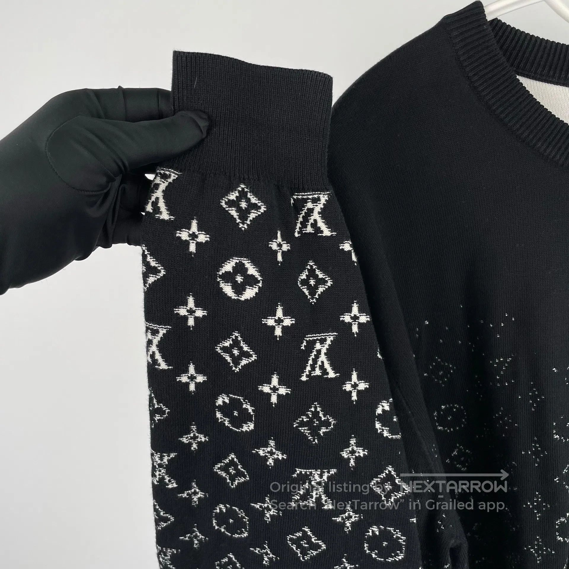 Louis Vuitton Louis Vuitton Deep blue gradient full print logo knitted h Size US XL / EU 56 / 4 - 3 Thumbnail