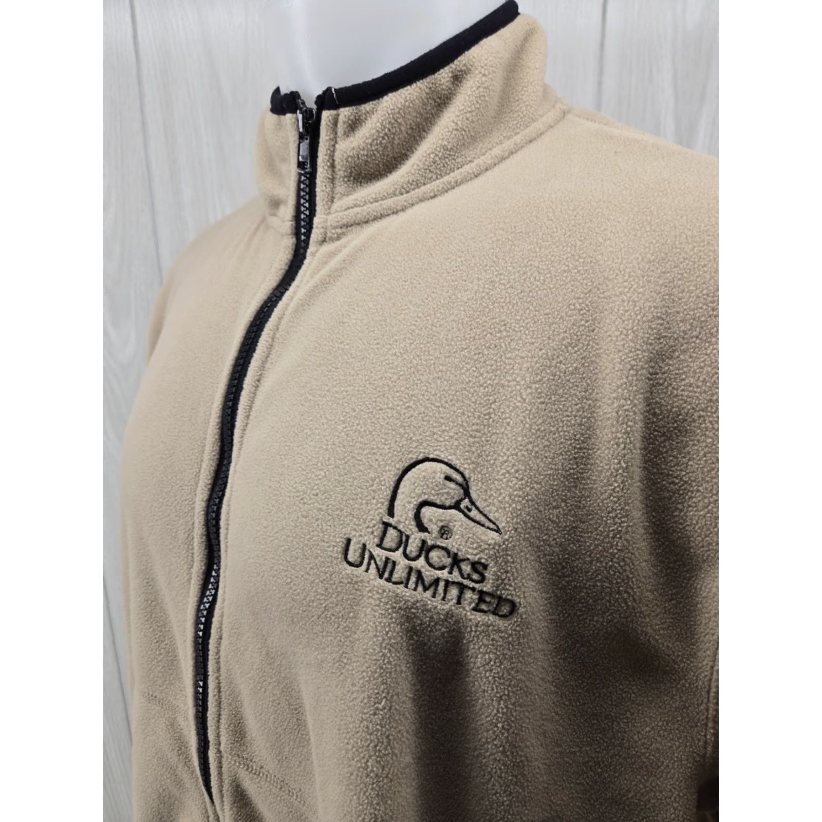 Logo 7 Ducks Unlimited Men's Fleece Jacket XL Full Zip Tan Hunting Embroidered Logo Size US XL / EU 56 / 4 - 3 Thumbnail